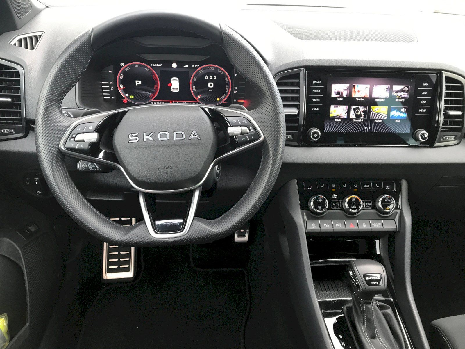 Škoda Karoq, SPORTLINE 2,0 TDI 4X4 DSG - fotka 5