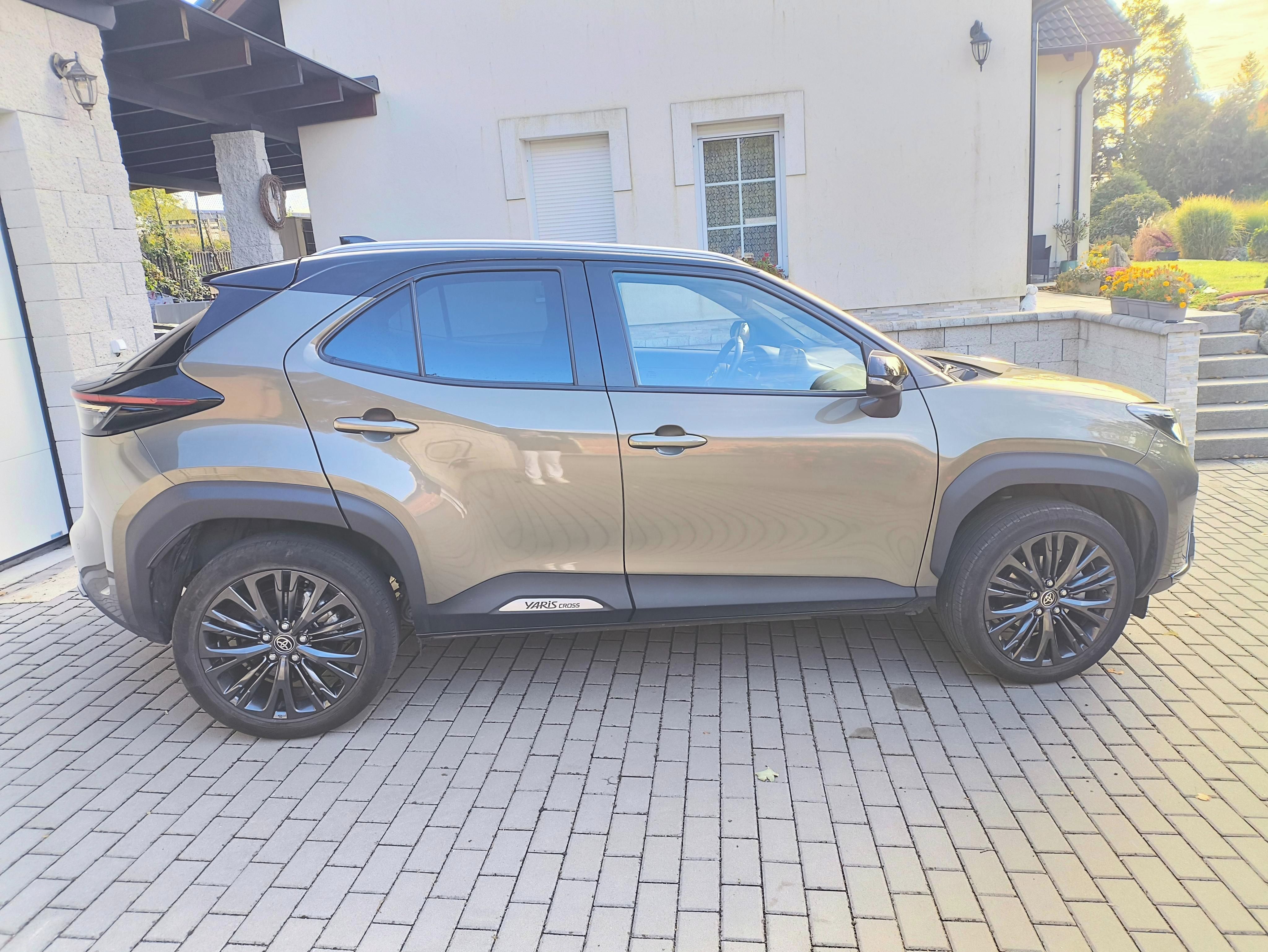 Toyota Yaris Cross, 1490cm3-servisováno TOYOTA - fotka 2