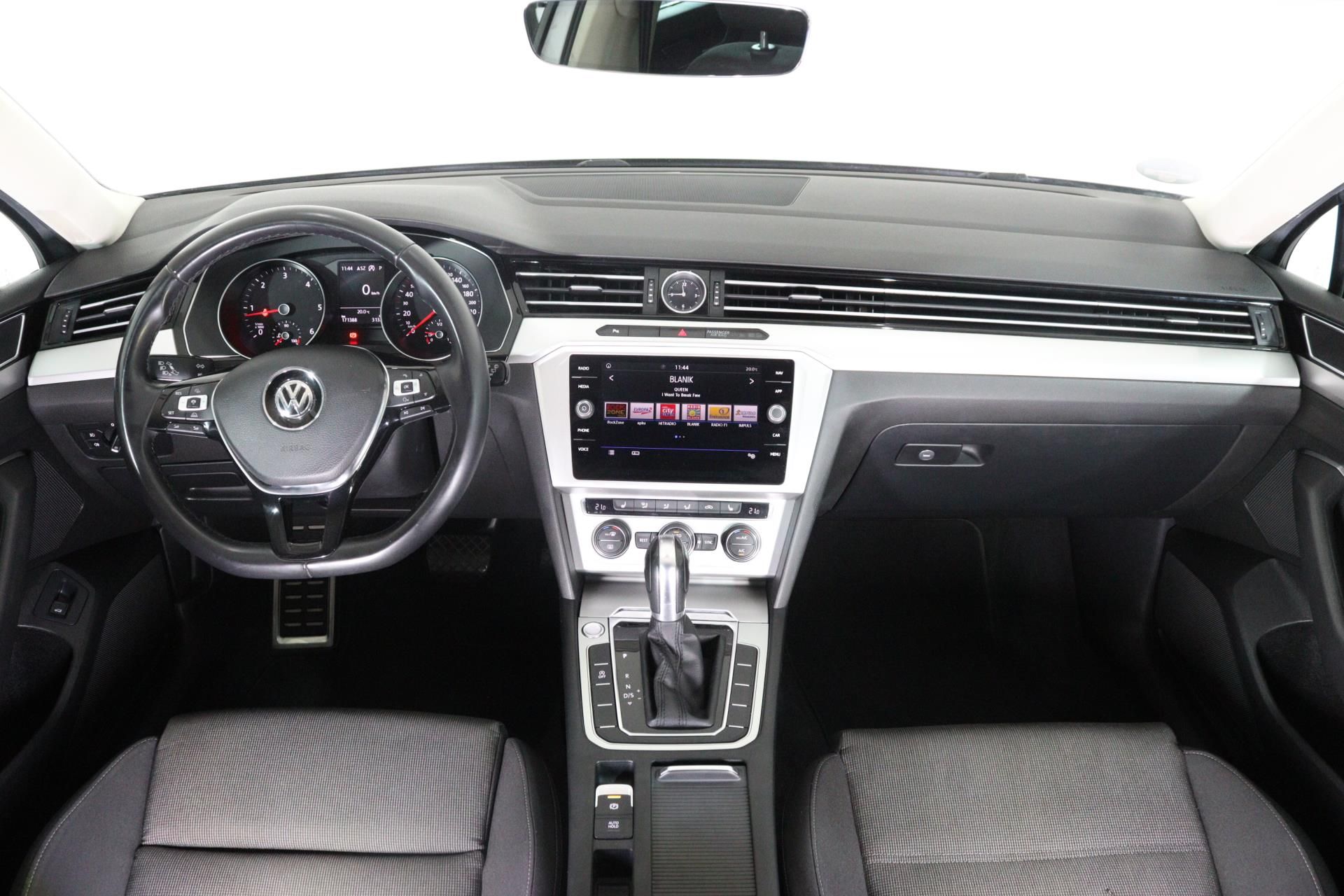 Volkswagen Passat, 2,0 TDI 110kW Comfortline DSG - fotka 5