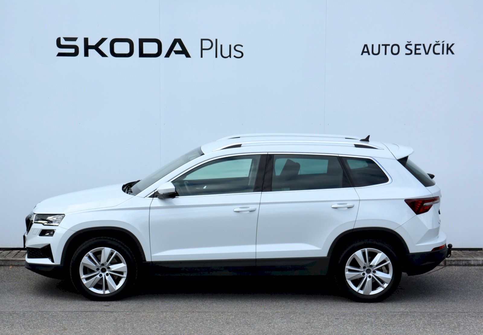 Škoda Karoq, 1.5 TSI 110 kW Style Exclusive - fotka 3
