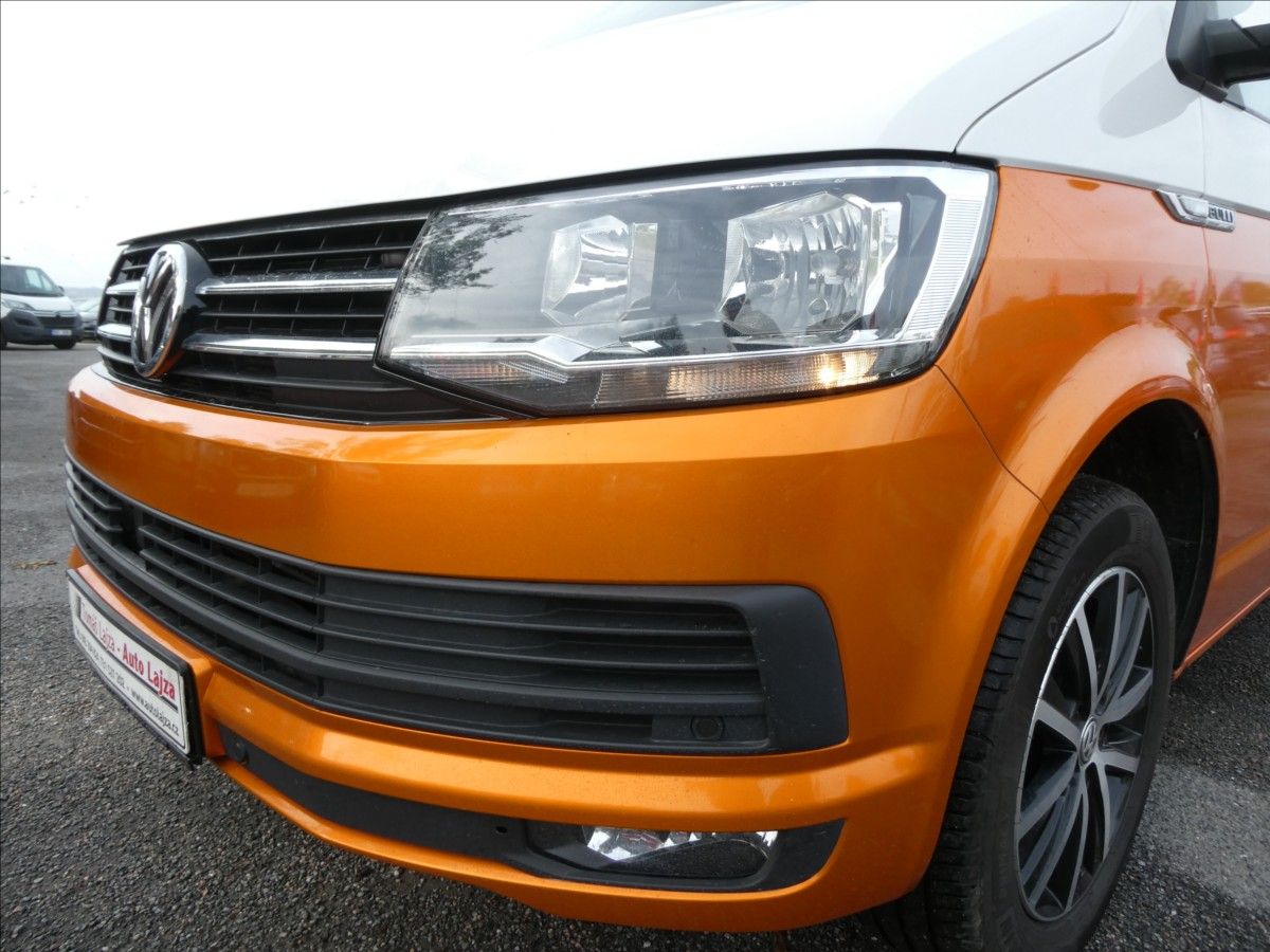 Volkswagen Multivan, 2,0 TDi 110kW DSG,BULLI,1.maj. - fotka 4