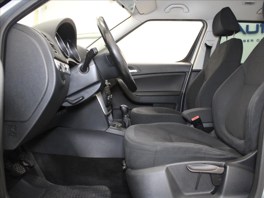 Škoda Yeti, 2,0 TDi 81kW MT STK 2028 - fotka 6