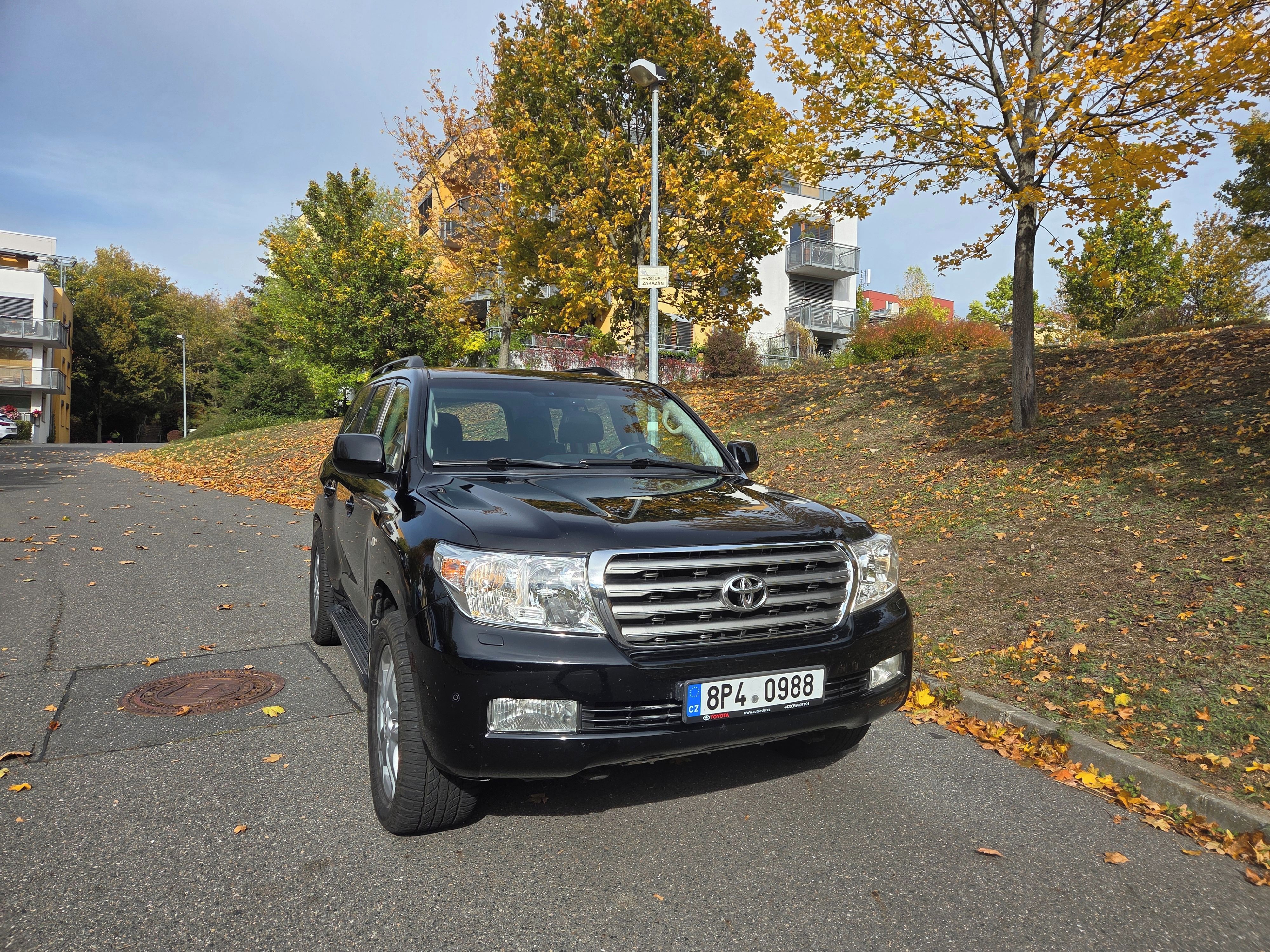 Toyota Land Cruiser, Toyota Landcruiser 200 V8 - fotka 5