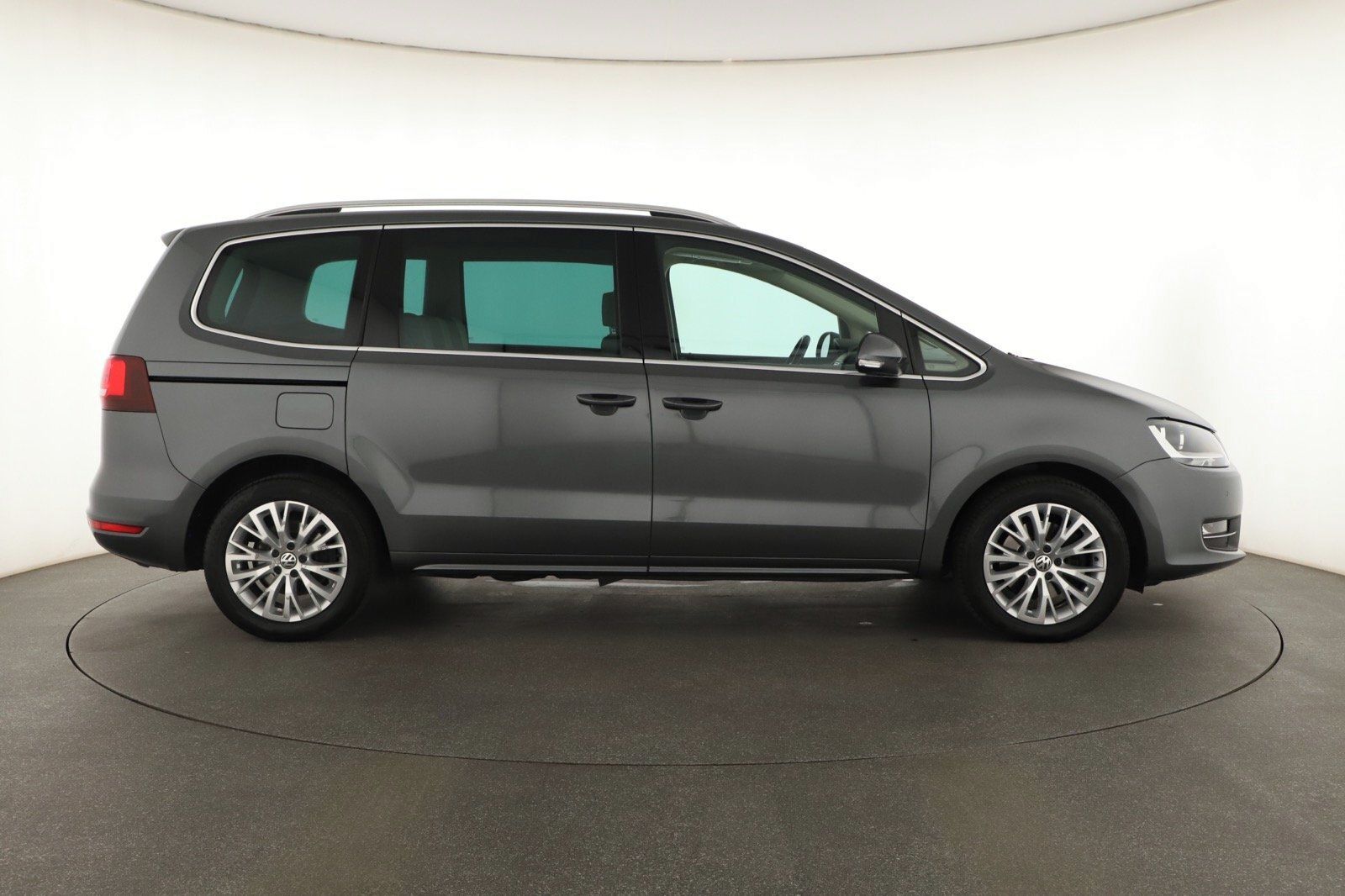 Volkswagen Sharan, 2.0 TDI BMT, Automat, Kůže - fotka 6