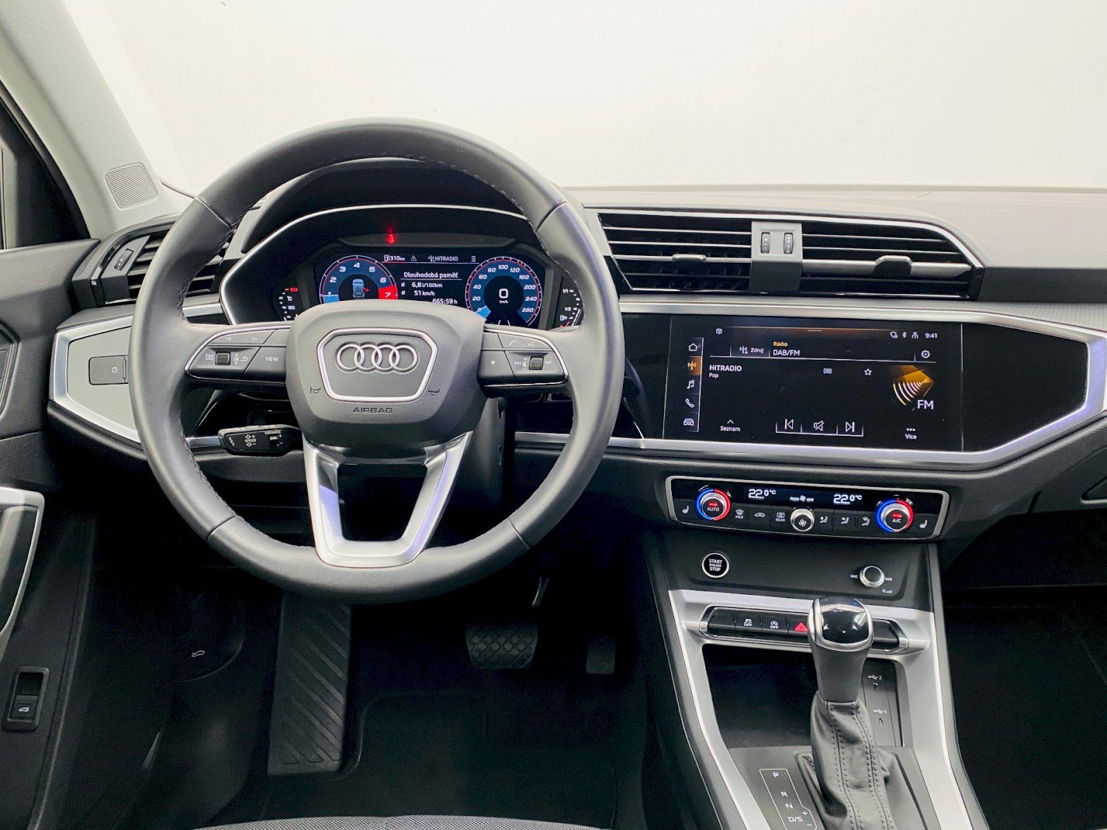 Audi Q3, 1.5TFSI 110KW S-tronic - fotka 6