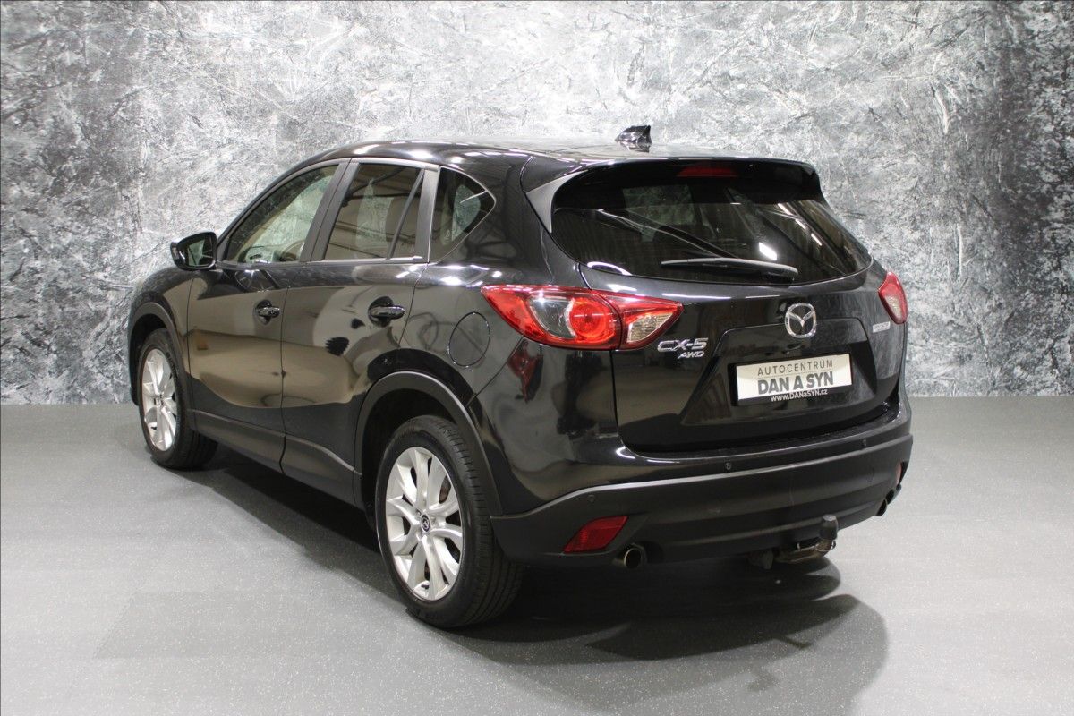 Mazda CX-5, 2,0 Skyactiv AWD - fotka 3
