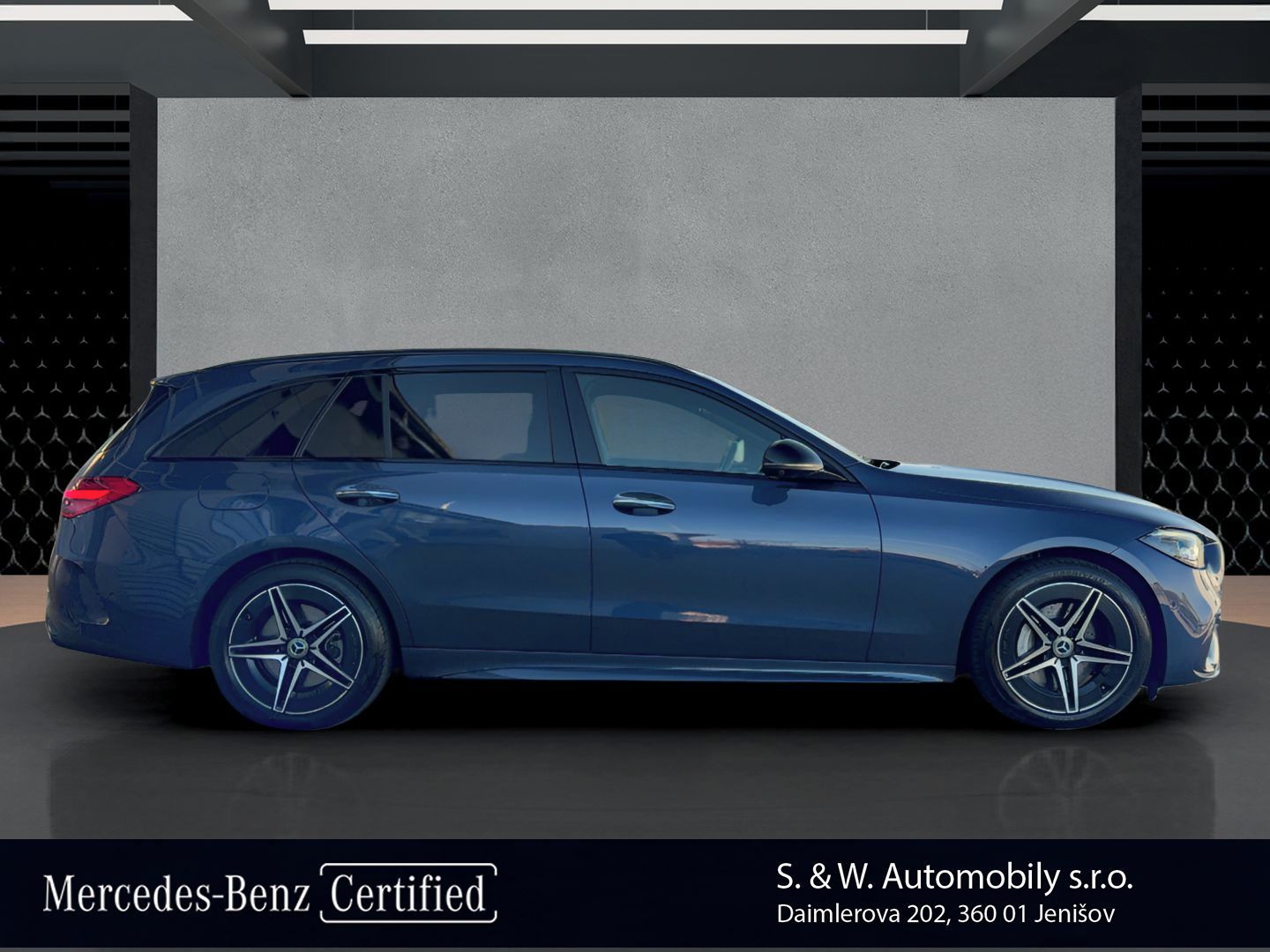 Mercedes-Benz Třídy C, 300 de 4MATIC AMG - fotka 4