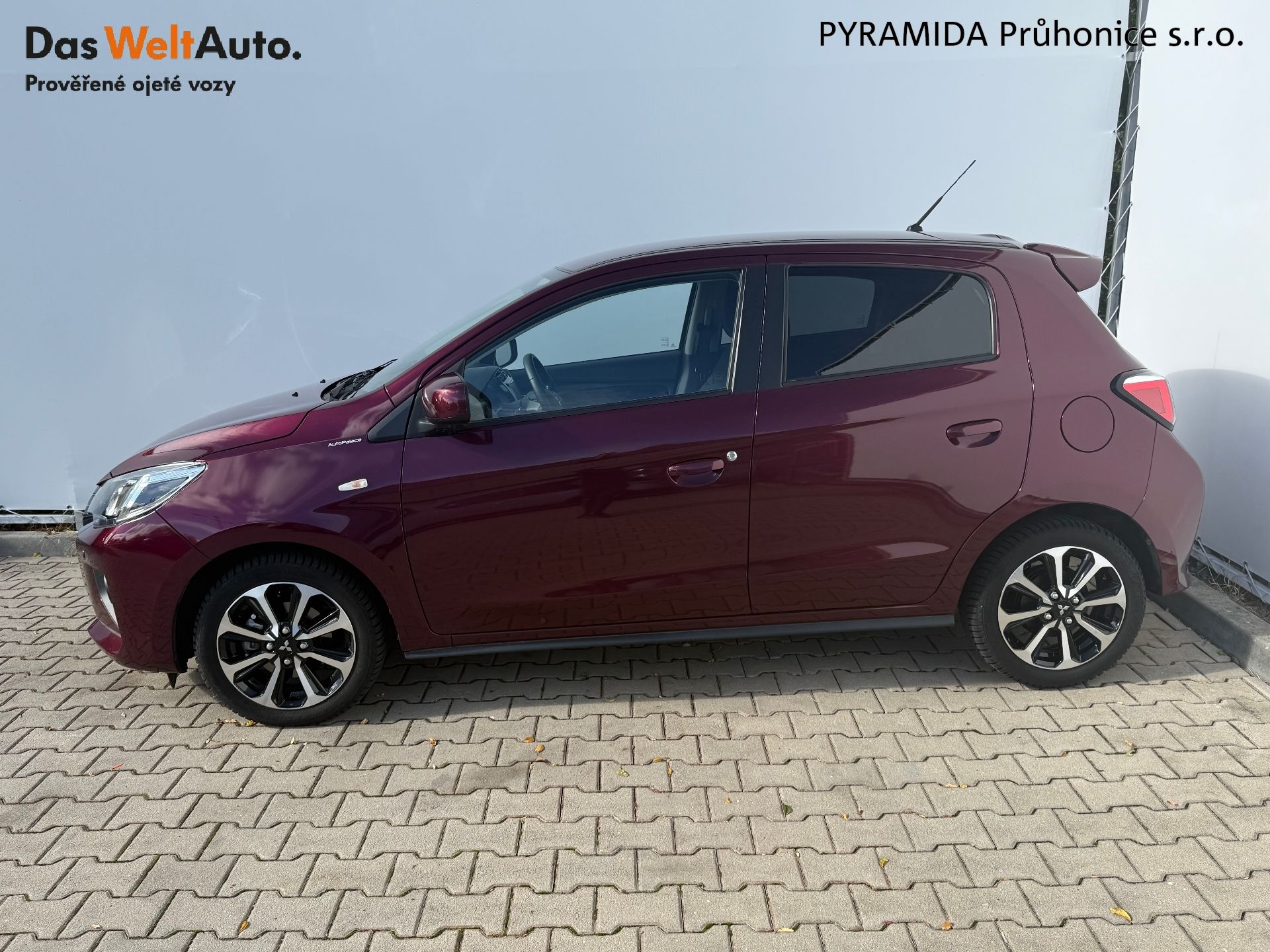 Mitsubishi Space Star, 1.2 MIVEC 52 kW Invite CVT - fotka 3