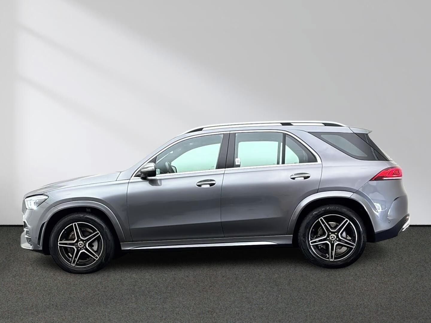 Mercedes-Benz GLE, 300 d 4M AMG*Kůže*Pano*Navi* - fotka 5
