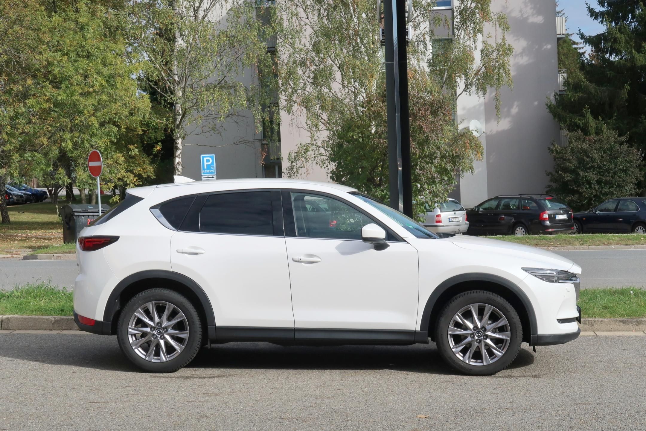 Mazda CX-5, 2.5 G194 AWD AT Revolut. tažné - fotka 5