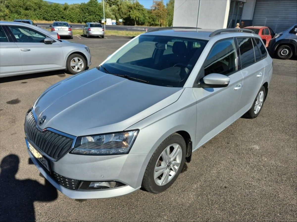 Škoda Fabia, 1,0 TSi 70kW Combi - fotka 5