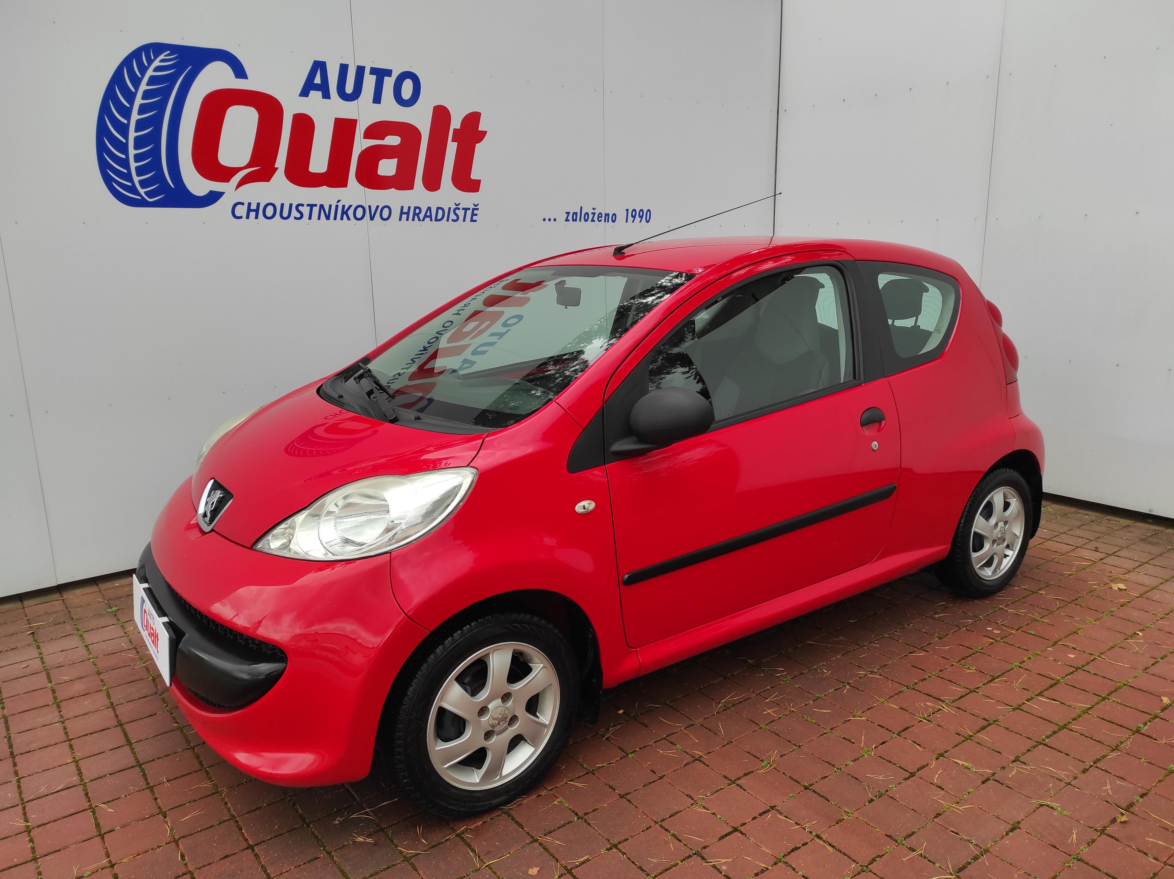 Peugeot 107, 1.0 ČR 1.M. SERVIS 26 tis. km