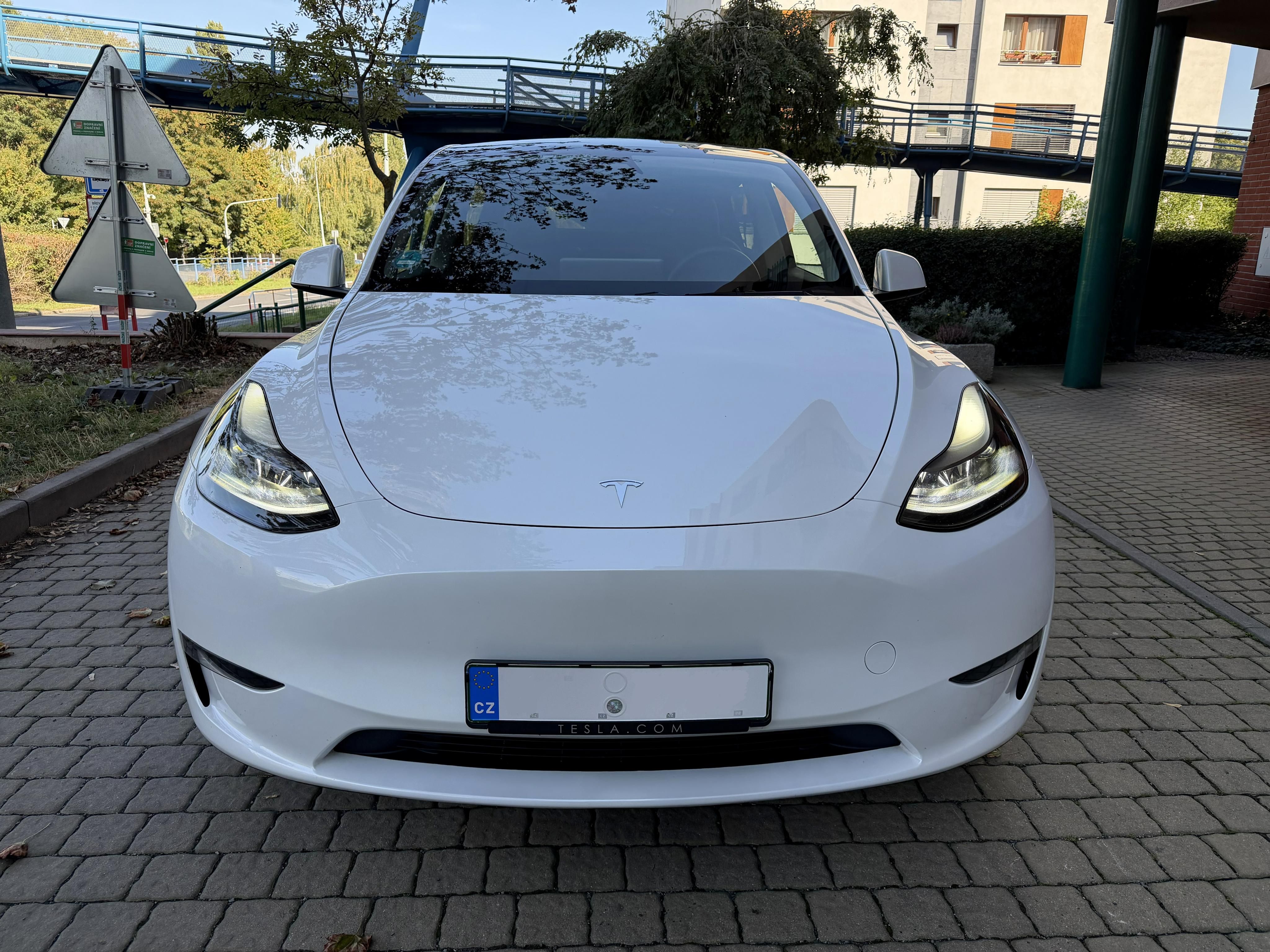 Tesla Model Y, DualM Long Range AWD 2024 HW.4 - fotka 6
