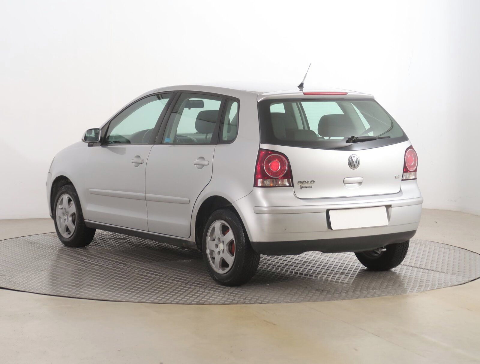 Volkswagen Polo, 1.2 12V, Serv.kniha, po STK - fotka 4