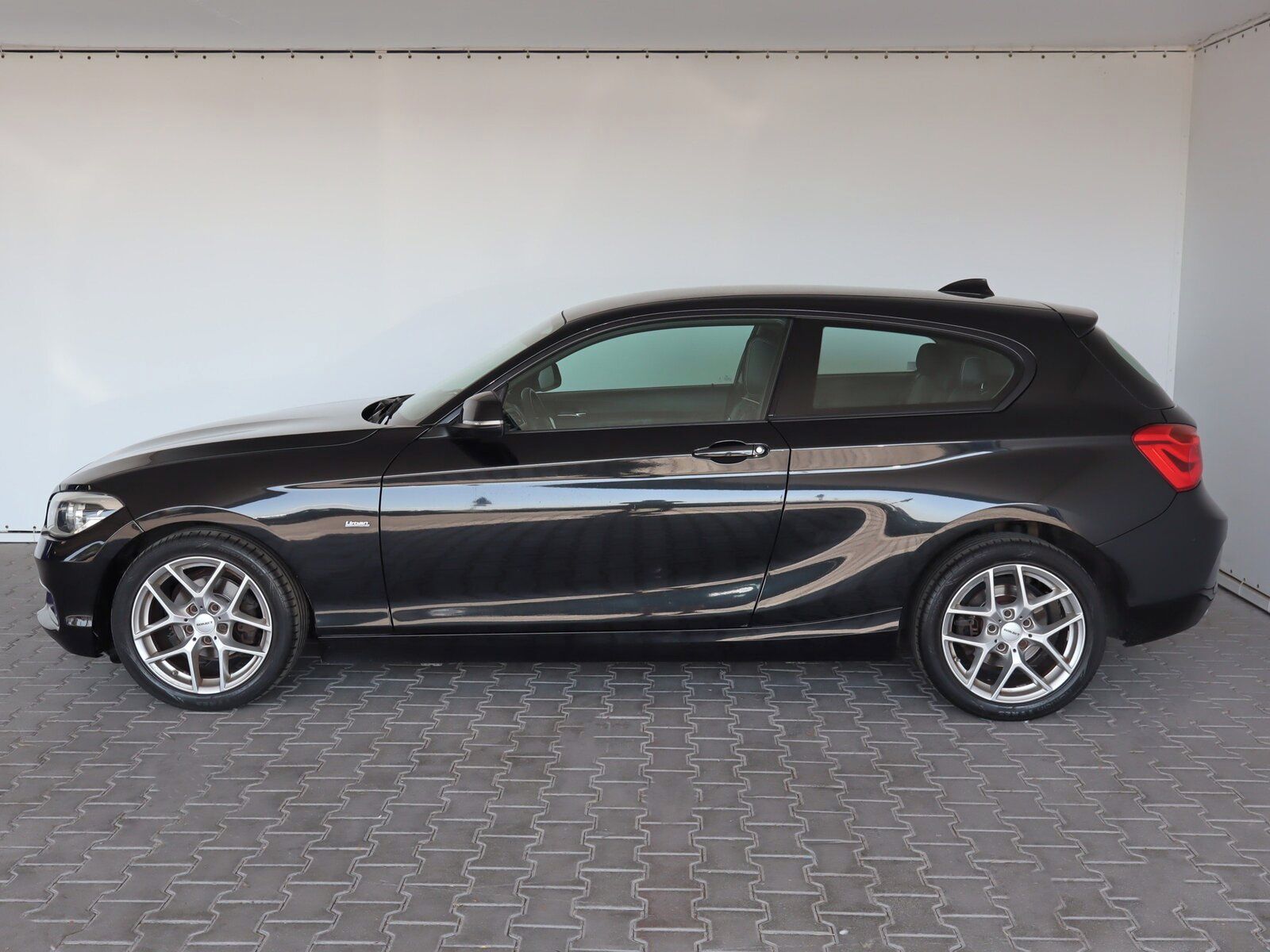 BMW Řada 1, 118d, Urban Line, Automat - fotka 3