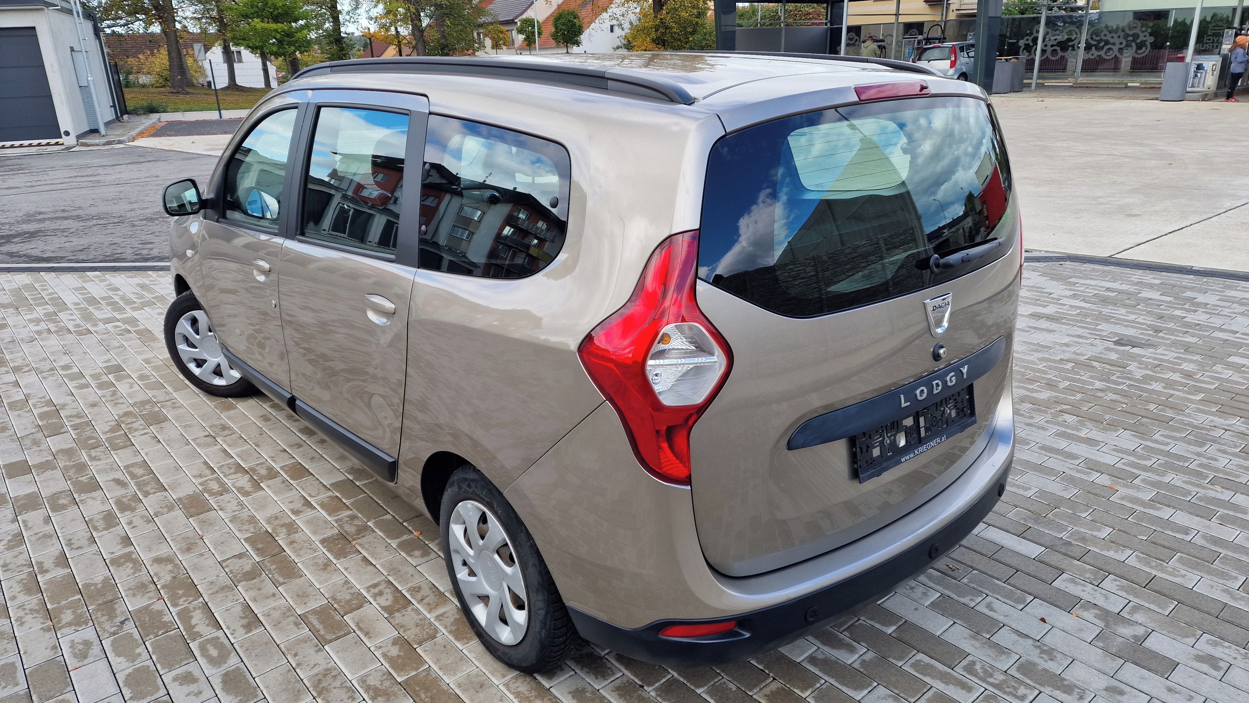 Dacia Lodgy, Spotřeba 4,1L na 100Km !!! - fotka 3