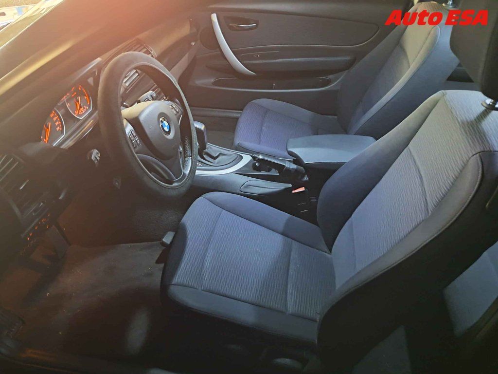 BMW Řada 1, 2.0 D - fotka 3