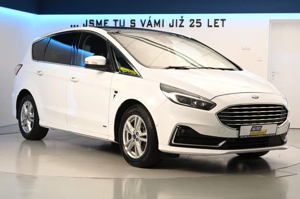 Ford S-MAX, 2.0 4x4 140 KW LED ACC SONY Ta - fotka 4