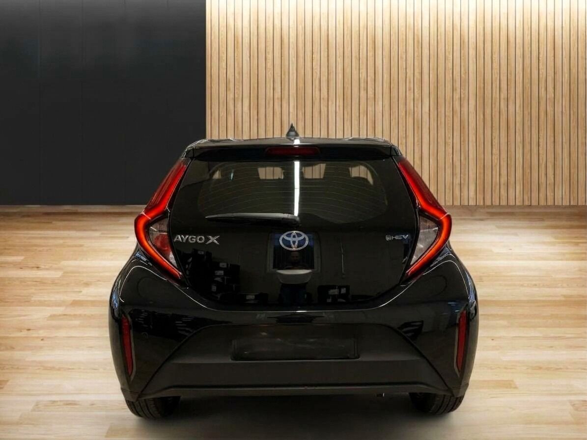 Toyota Aygo, 1,5 X Active - fotka 6