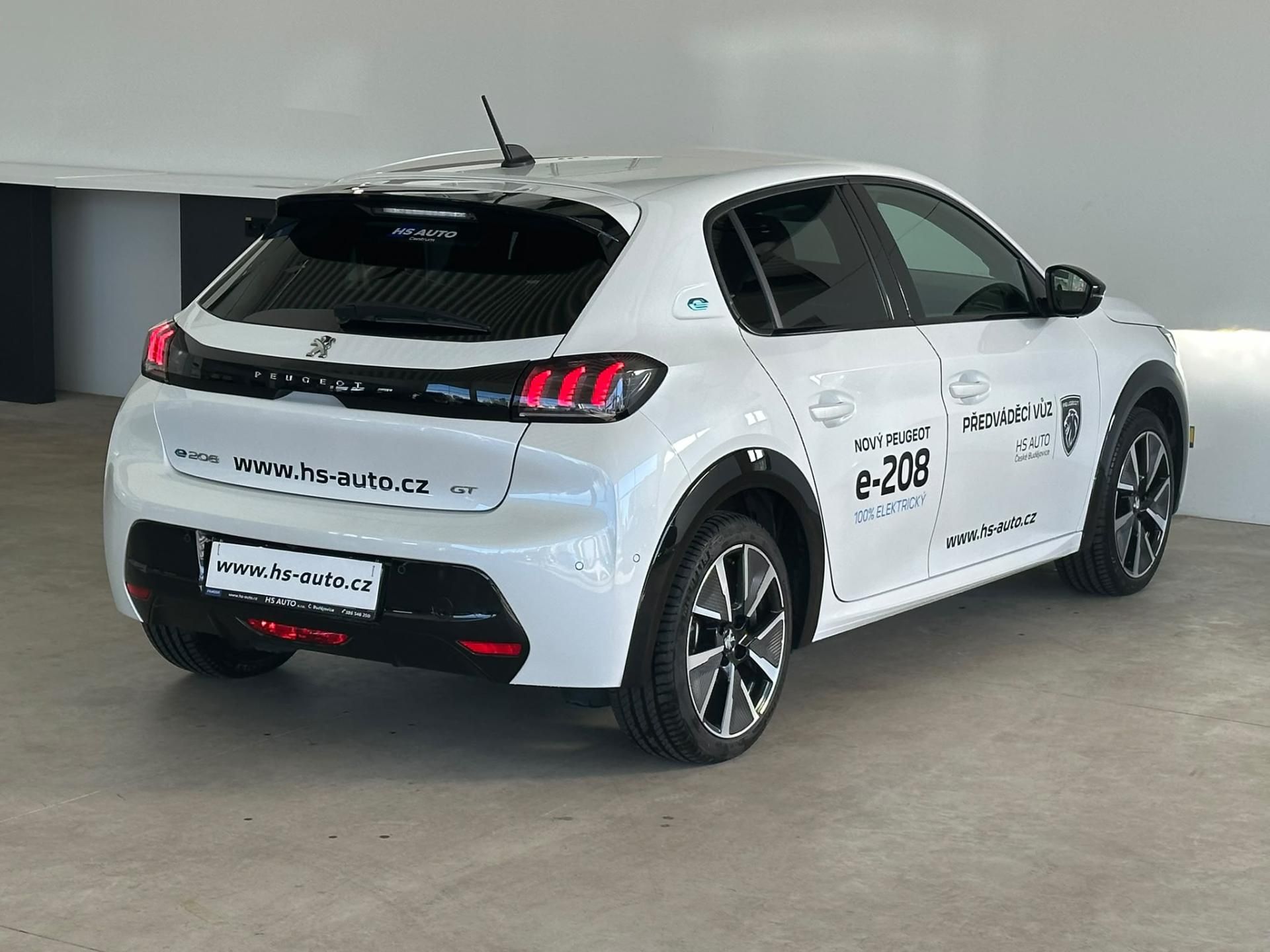 Peugeot 208, 208-e GT,136HP,ČR,DPH,1.maj. - fotka 4
