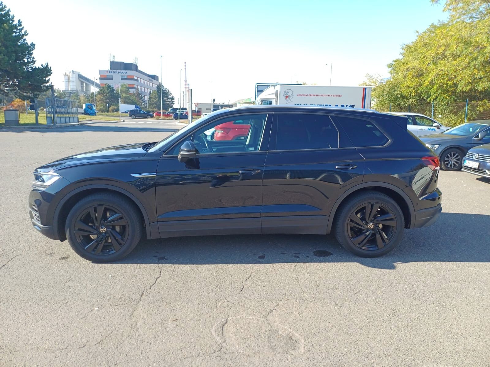 Volkswagen Touareg - fotka 2