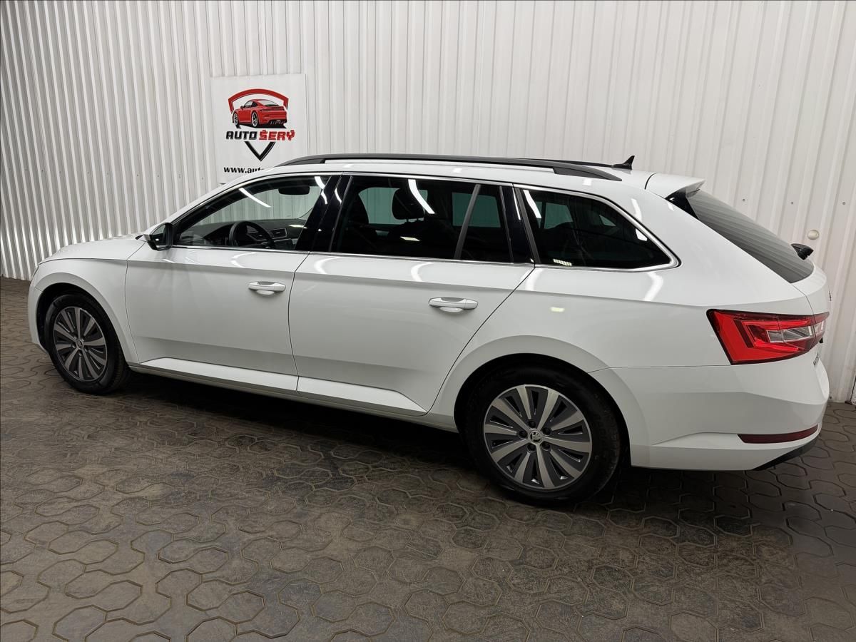 Škoda Superb, 2.0TDI 110kW Manuál 1 Majitel - fotka 5