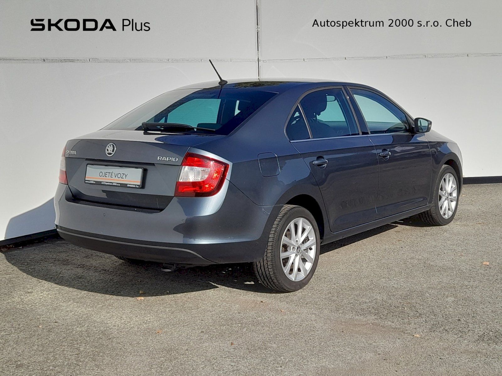 Škoda Rapid, Style Plus 1.0 TSI 81kW 6MP - fotka 2