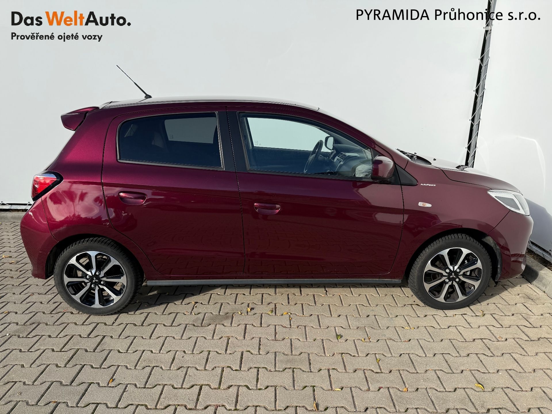 Mitsubishi Space Star, 1.2 MIVEC 52 kW Invite CVT - fotka 6