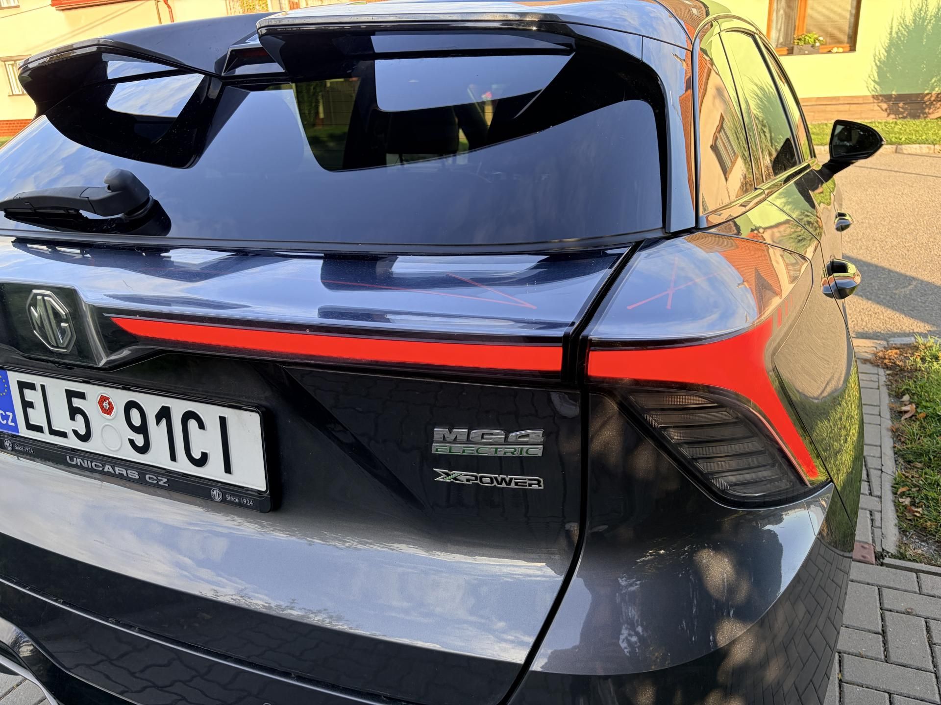 MG MG4, XPOWER 320kW 4x4 - fotka 6