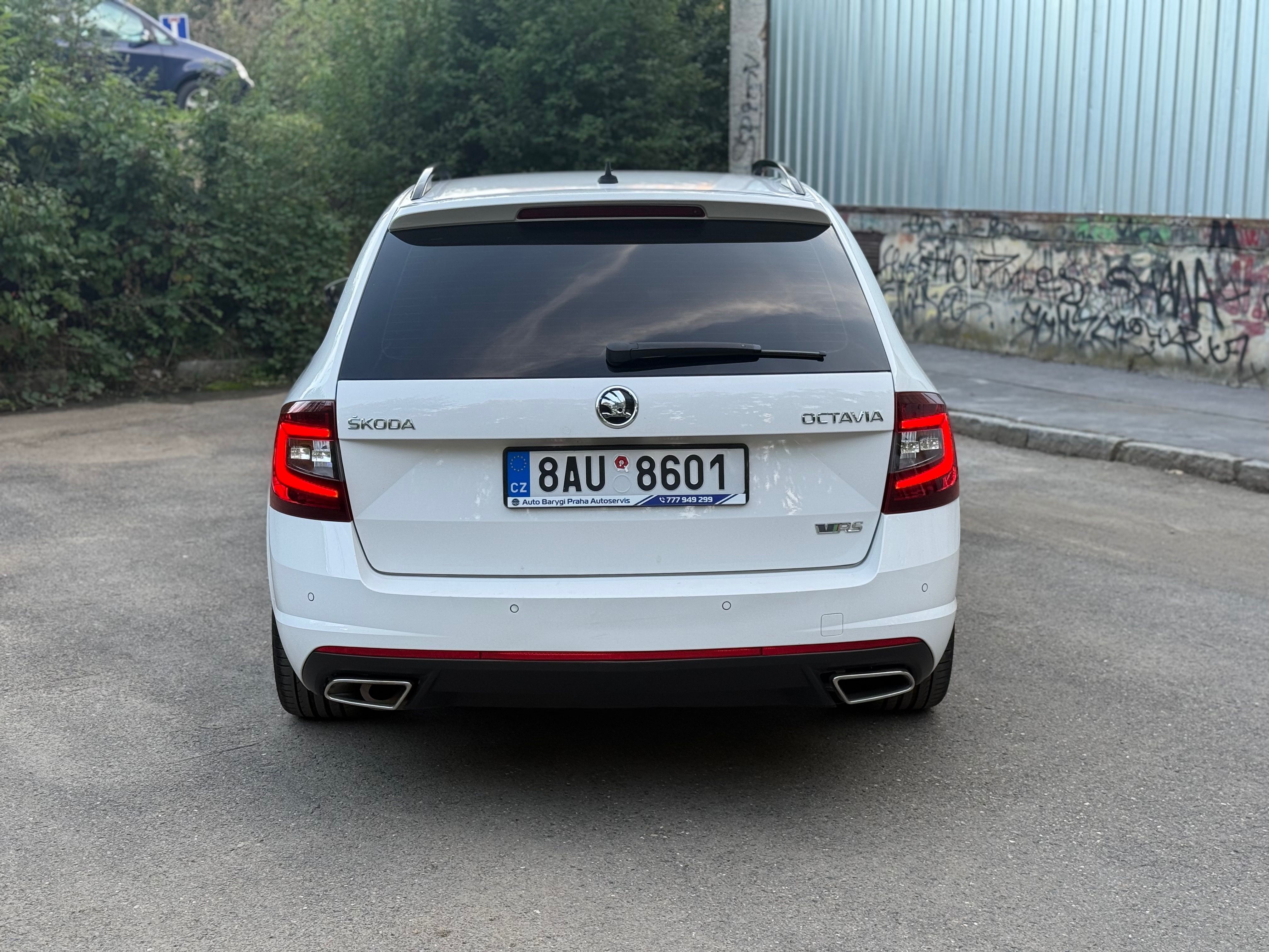 Škoda Octavia, 2.0 tdi - fotka 4