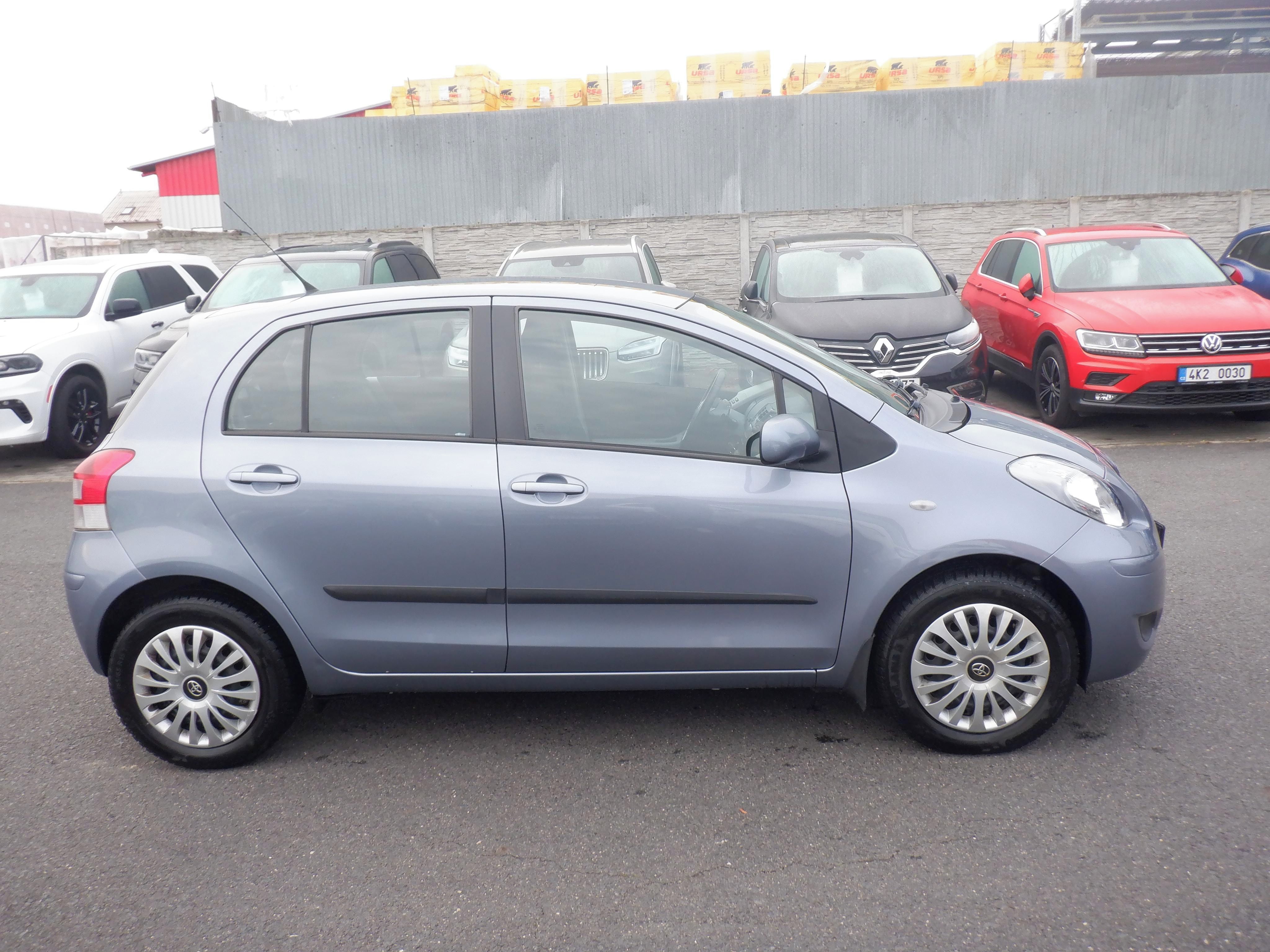 Toyota Yaris, 1.0 VVT-i 51kW - fotka 4