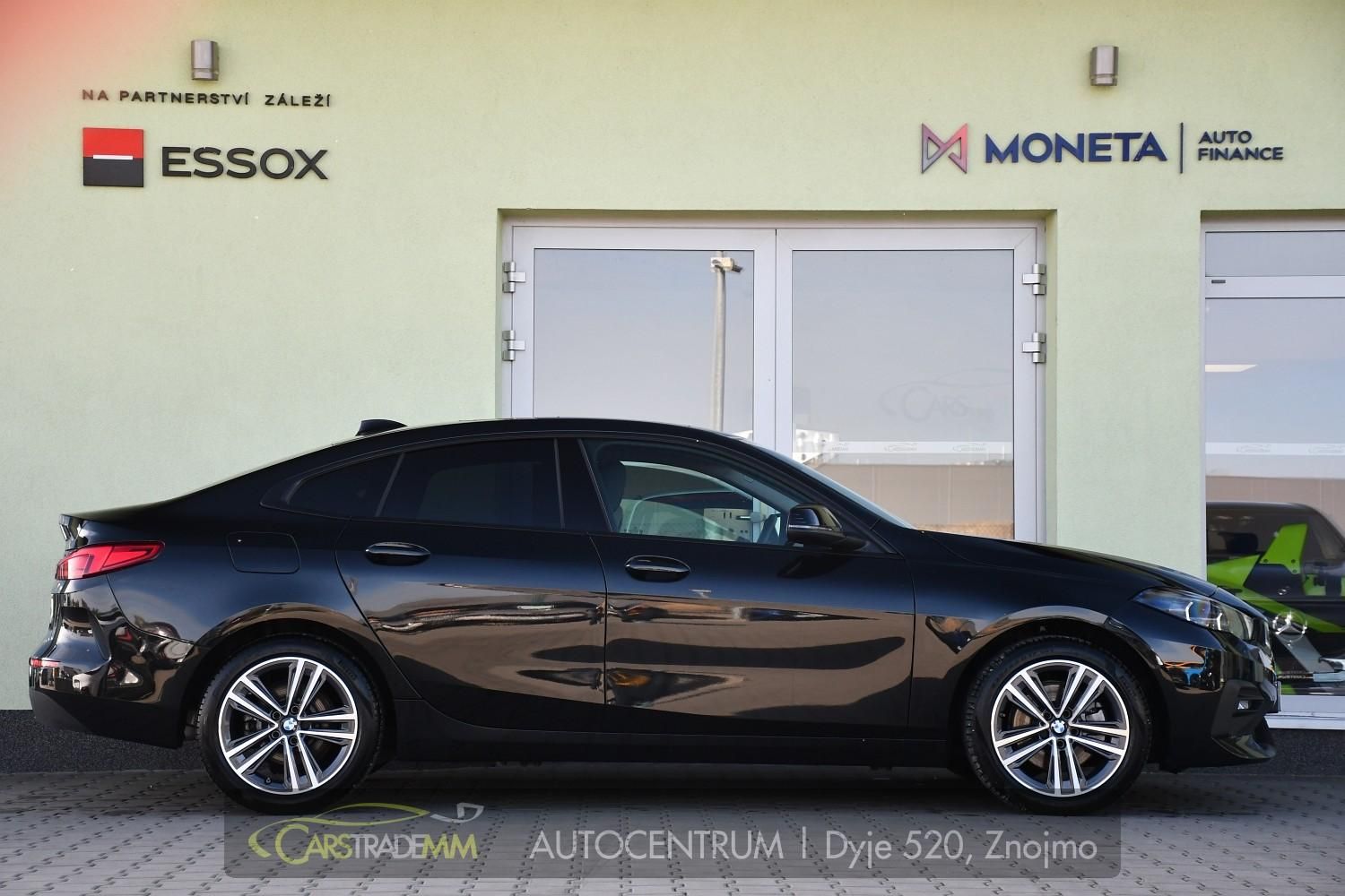 BMW Řada 2, 218i ČR 1.MAJ PANO - fotka 6