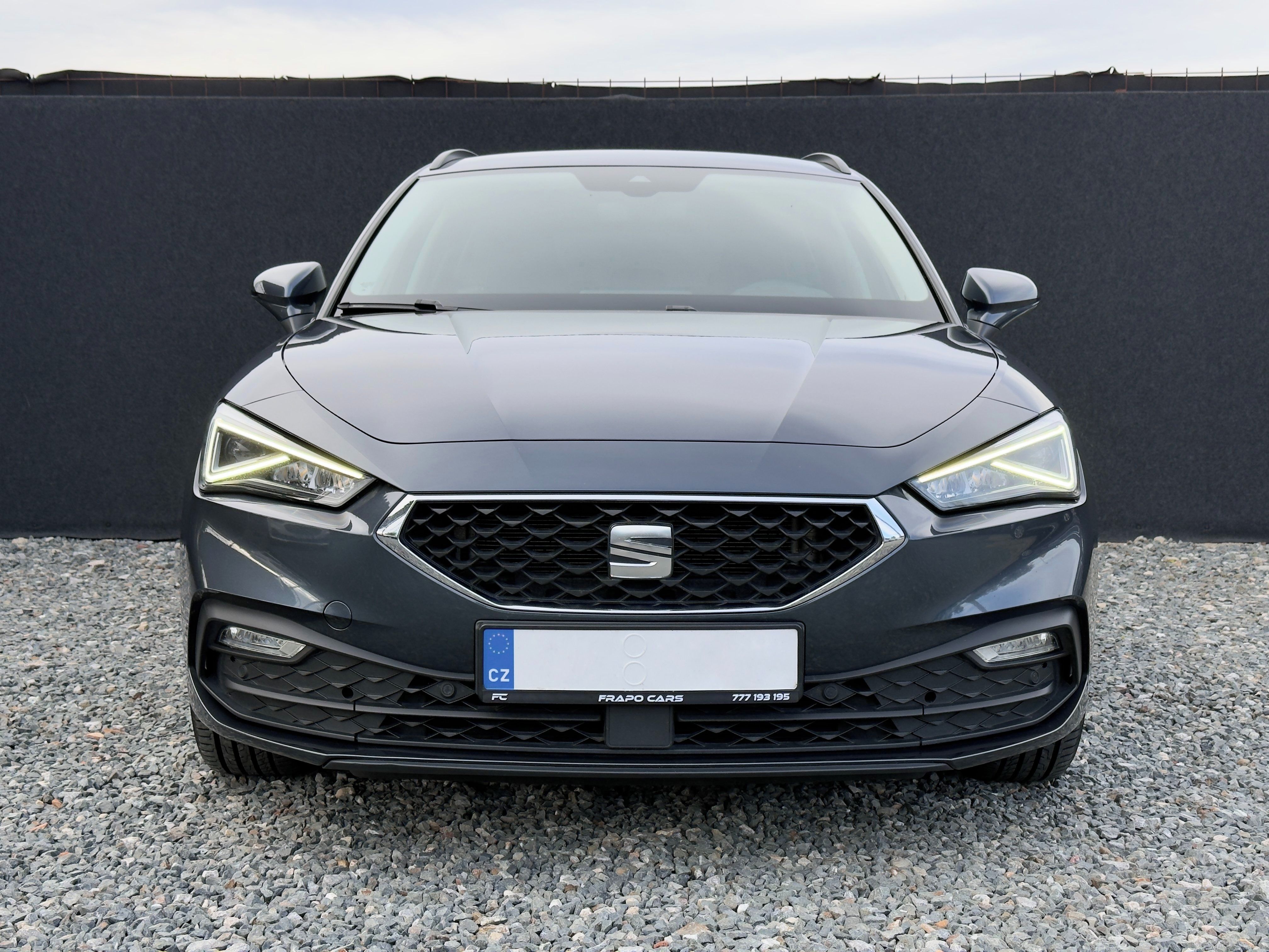 Seat Leon, 2.0 TDI DSG | tažné Beats LED - fotka 2