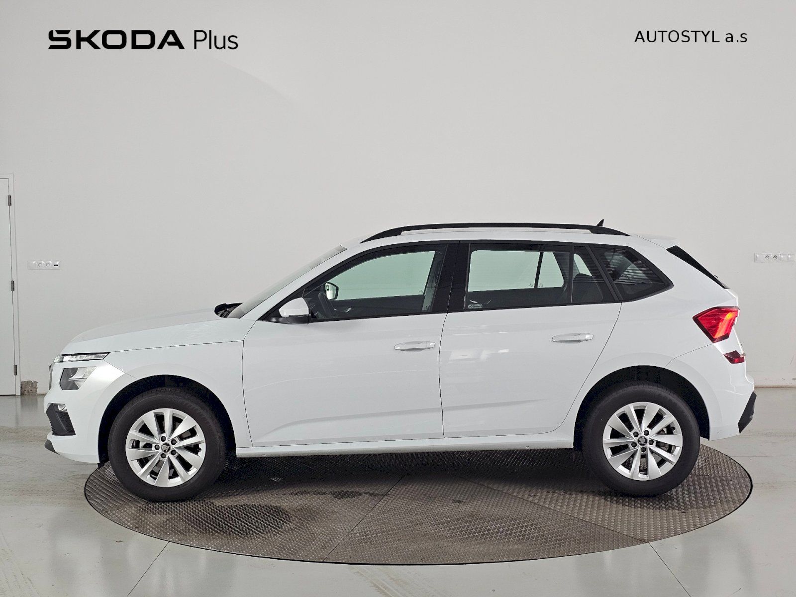 Škoda Kamiq, 1.0TSI 85kW Selection - fotka 3