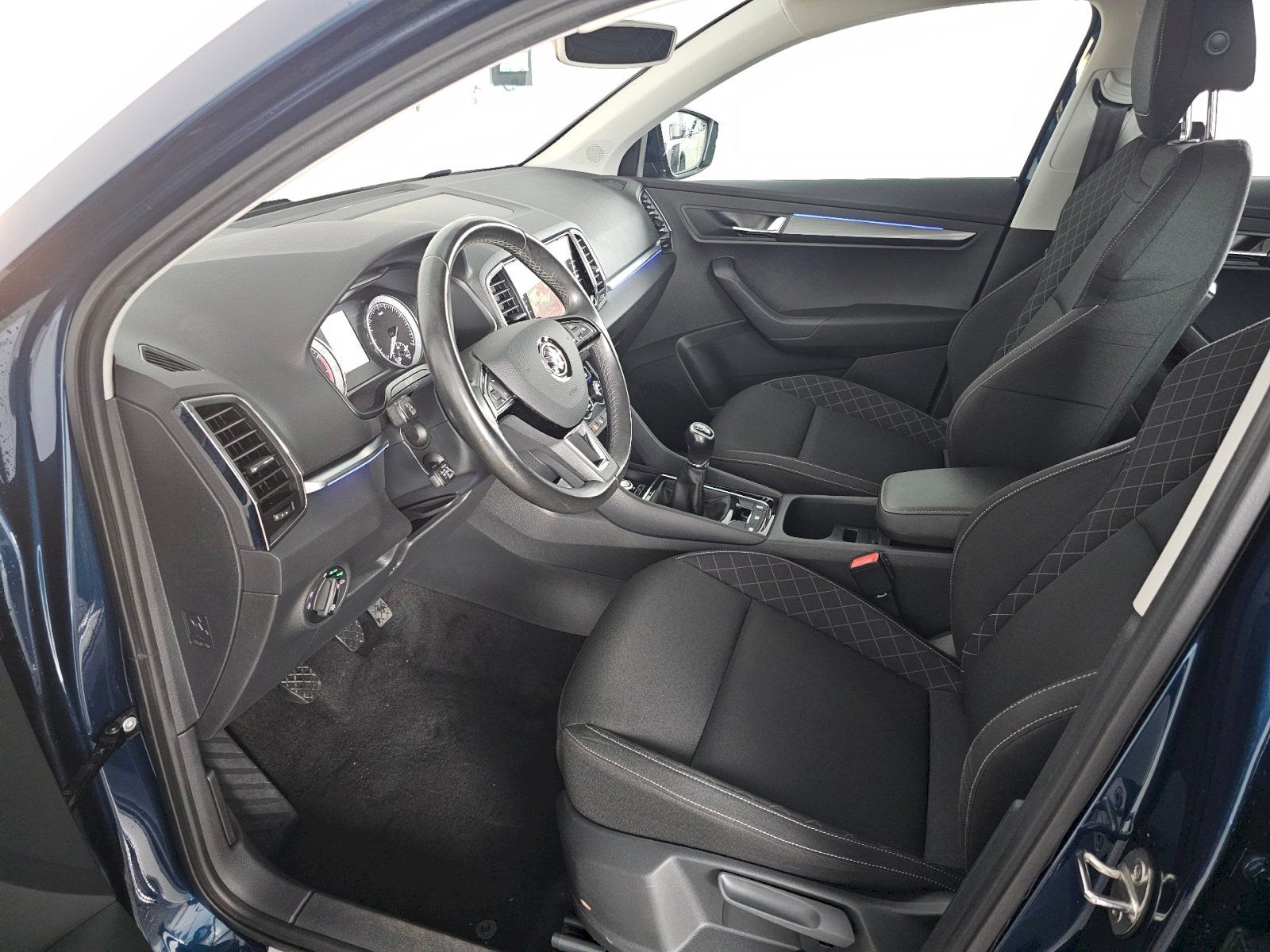 Škoda Karoq, 1.5TSI 110KW AMBITION - fotka 6