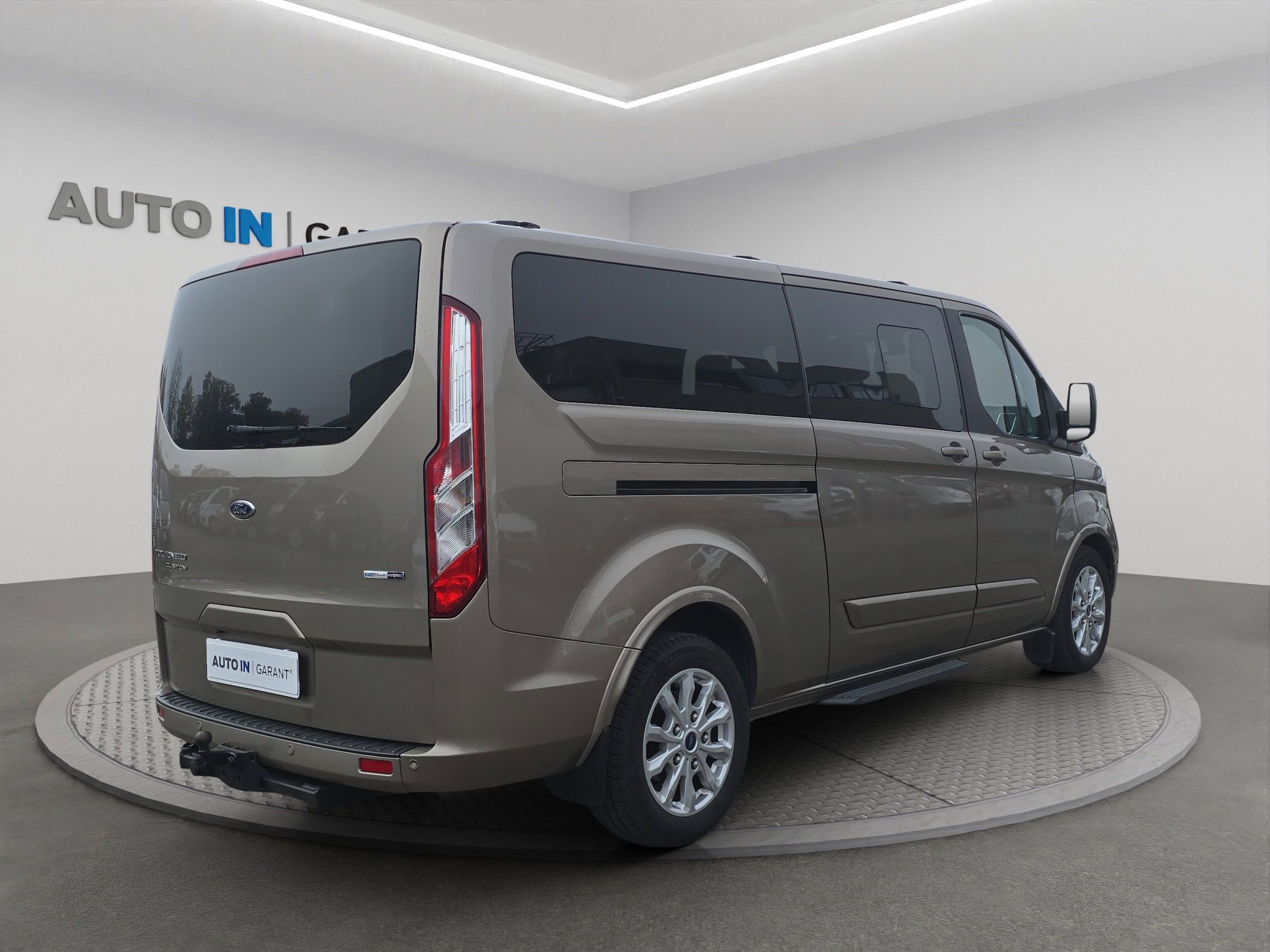 Ford Tourneo Custom, 2.0 EcoBlue MHEV 136kW, 1. - fotka 5