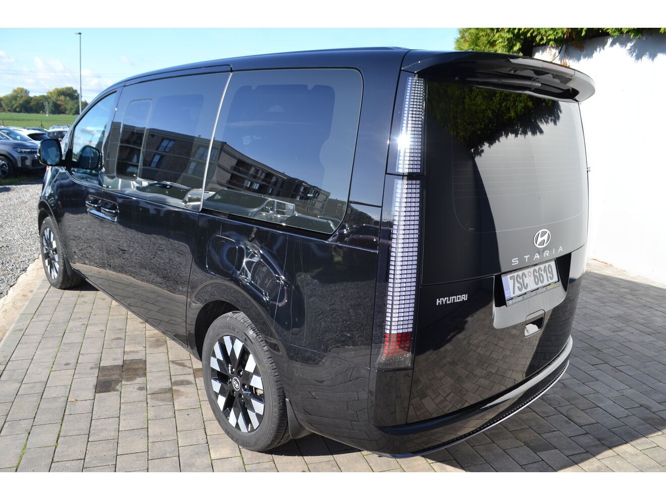 Hyundai Staria, 25 HEV 7WG LUXURY - 7 MÍST PAN - fotka 3