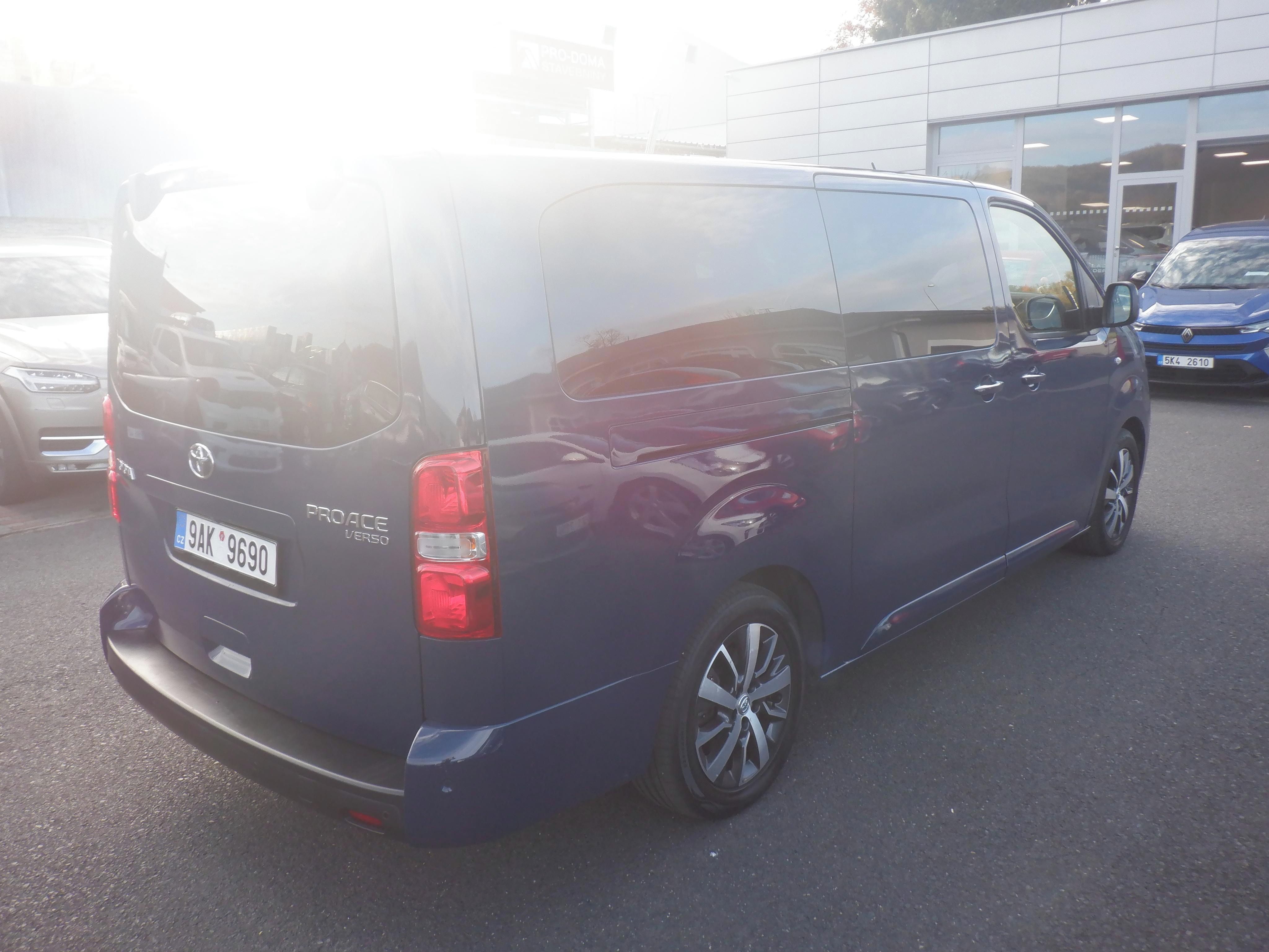 Toyota Proace, 2.0 D-4D 130kW Verso VIP,7-mís - fotka 5