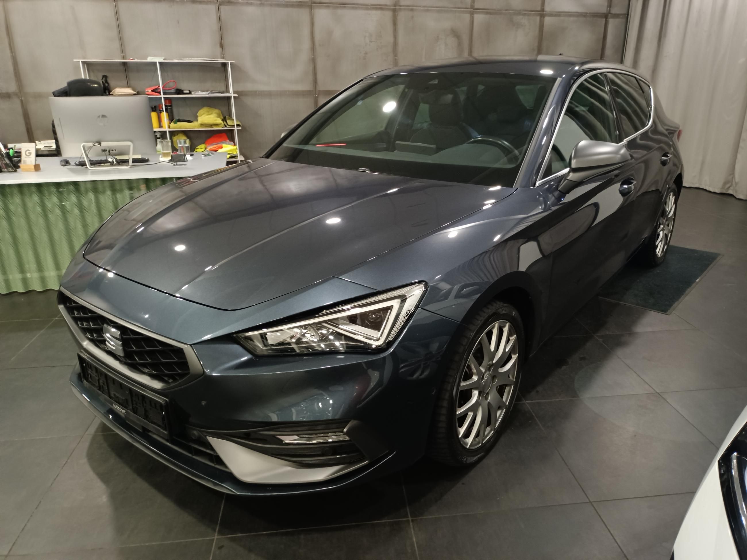 Seat Leon, 1.5 eTSI 110 kW DSG FR - fotka 3