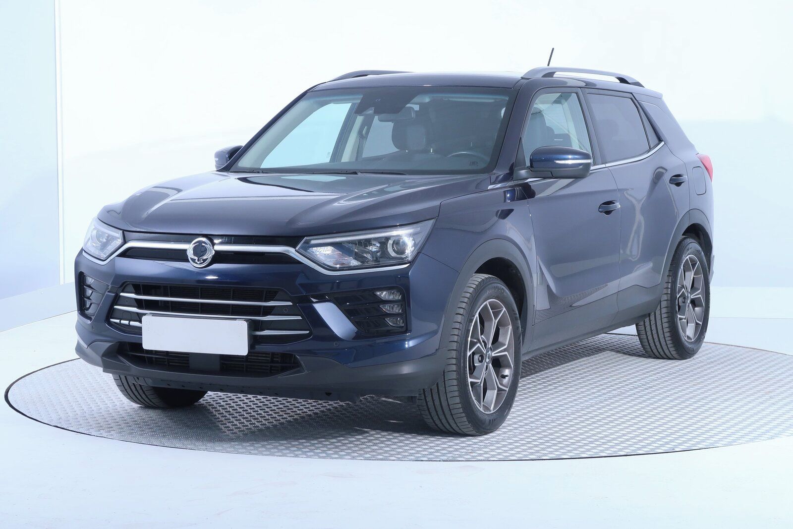 SsangYong Korando, 1.5 T-GDI, Automat, Serv.kniha - fotka 2