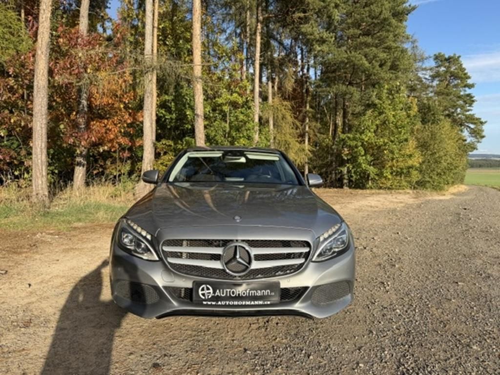 Mercedes-Benz Třídy C, C 180, ČR,AMG PAKET, AUTOMAT - fotka 2