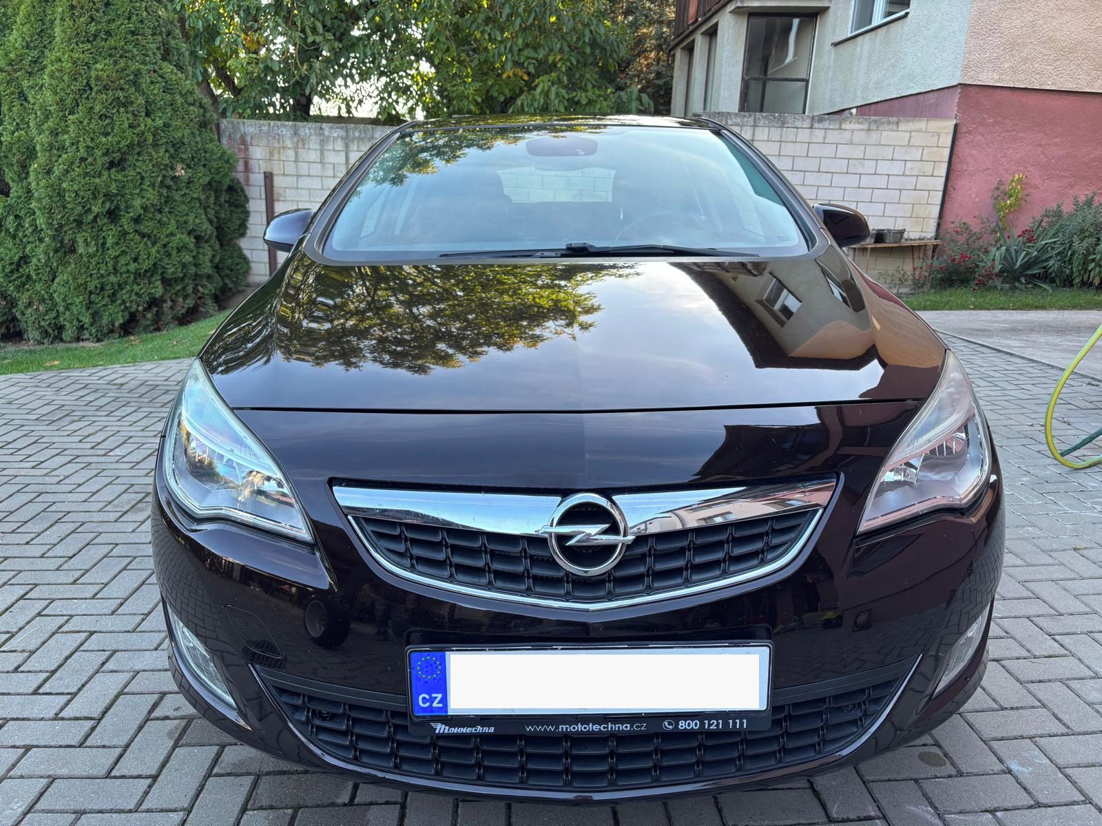 Opel Astra, 1.4 T