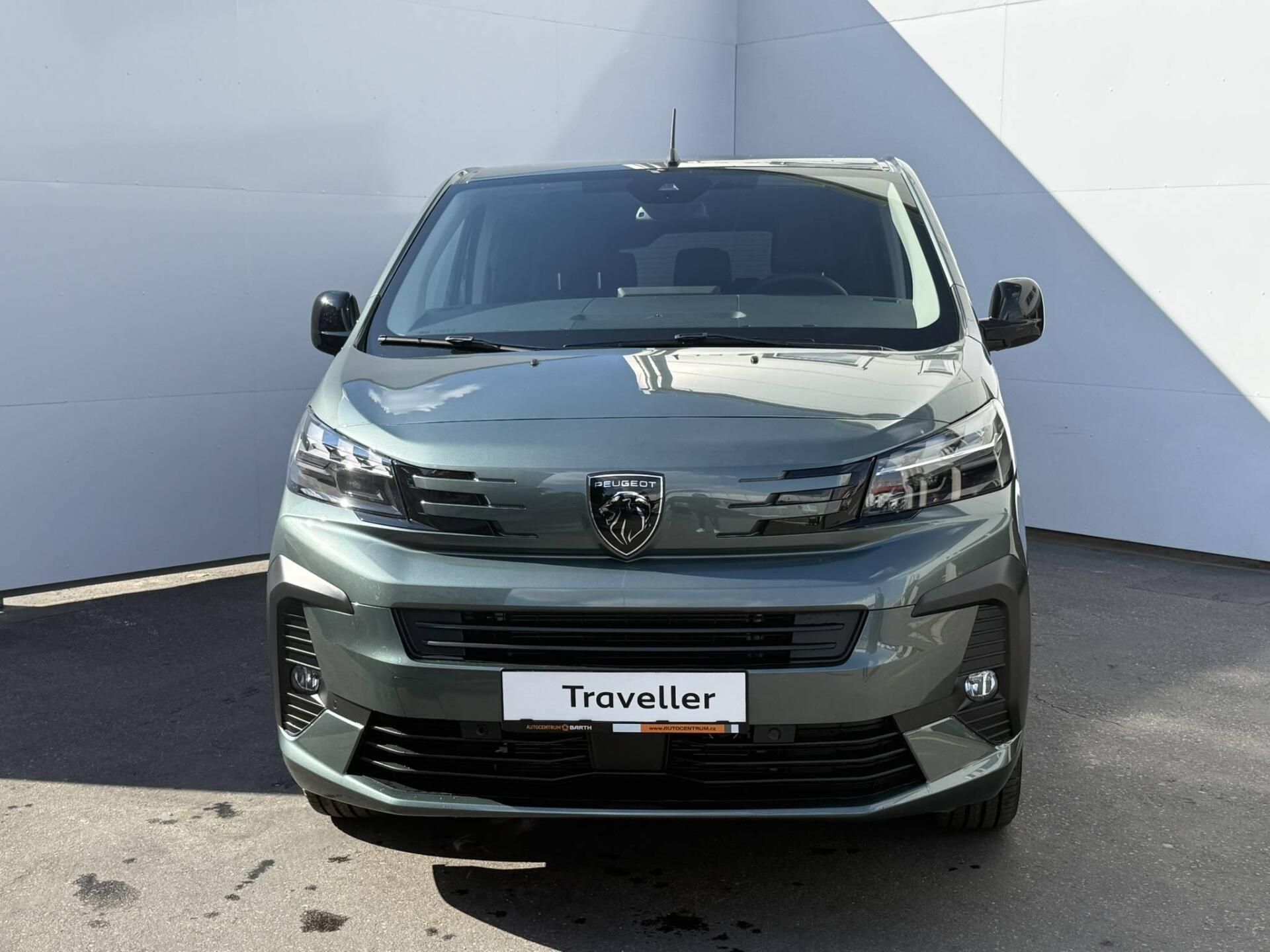 Peugeot Traveller, Allure Long 2.2 BlueHDi S&S EA - fotka 2