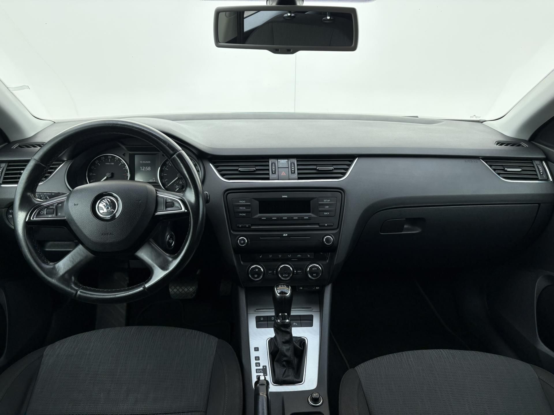 Škoda Octavia, 2.0 TDI DSG / 110 kW Elegance - fotka 5