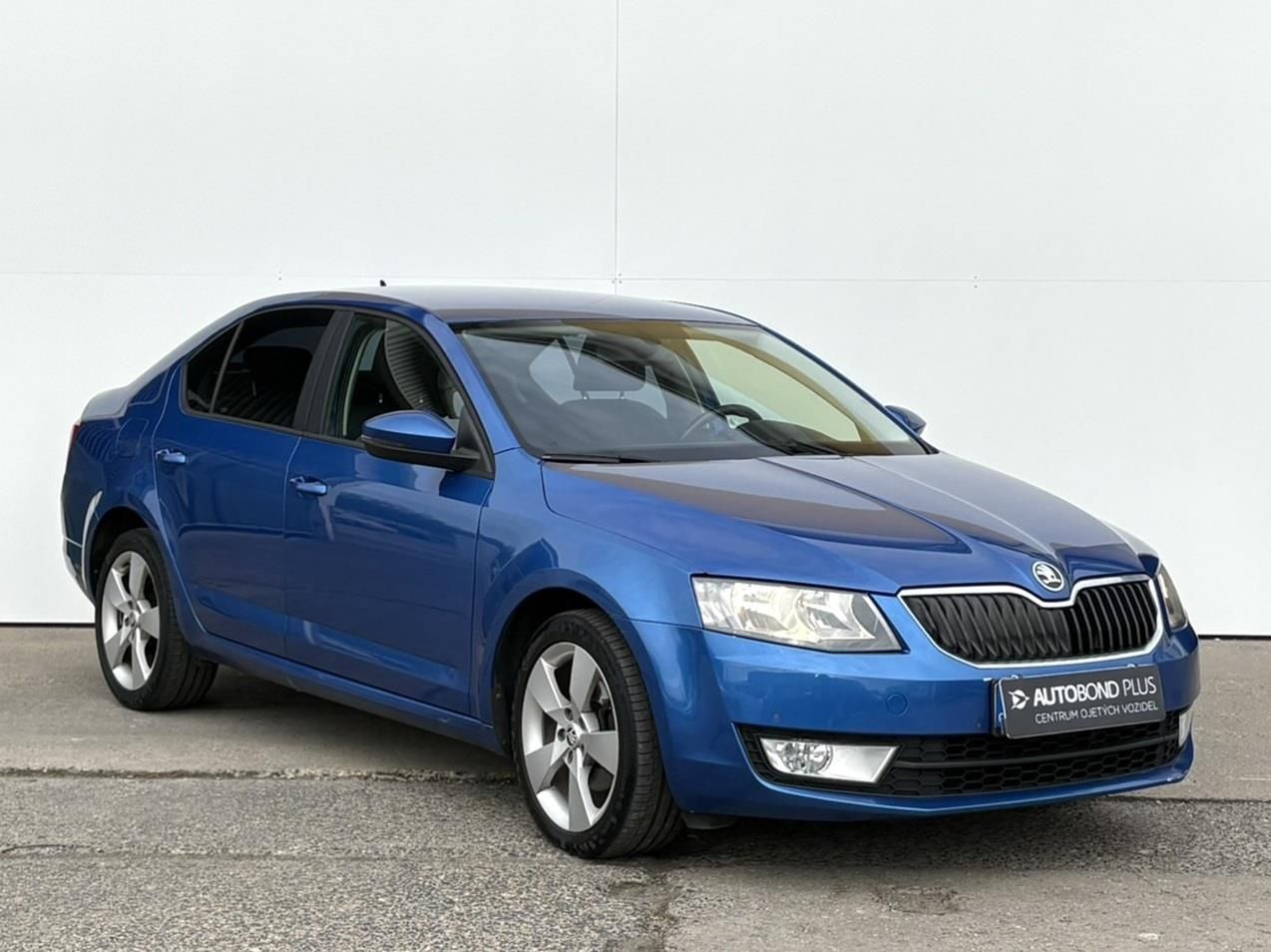 Škoda Octavia, 2.0 TDI DSG / 110 kW Elegance - fotka 6