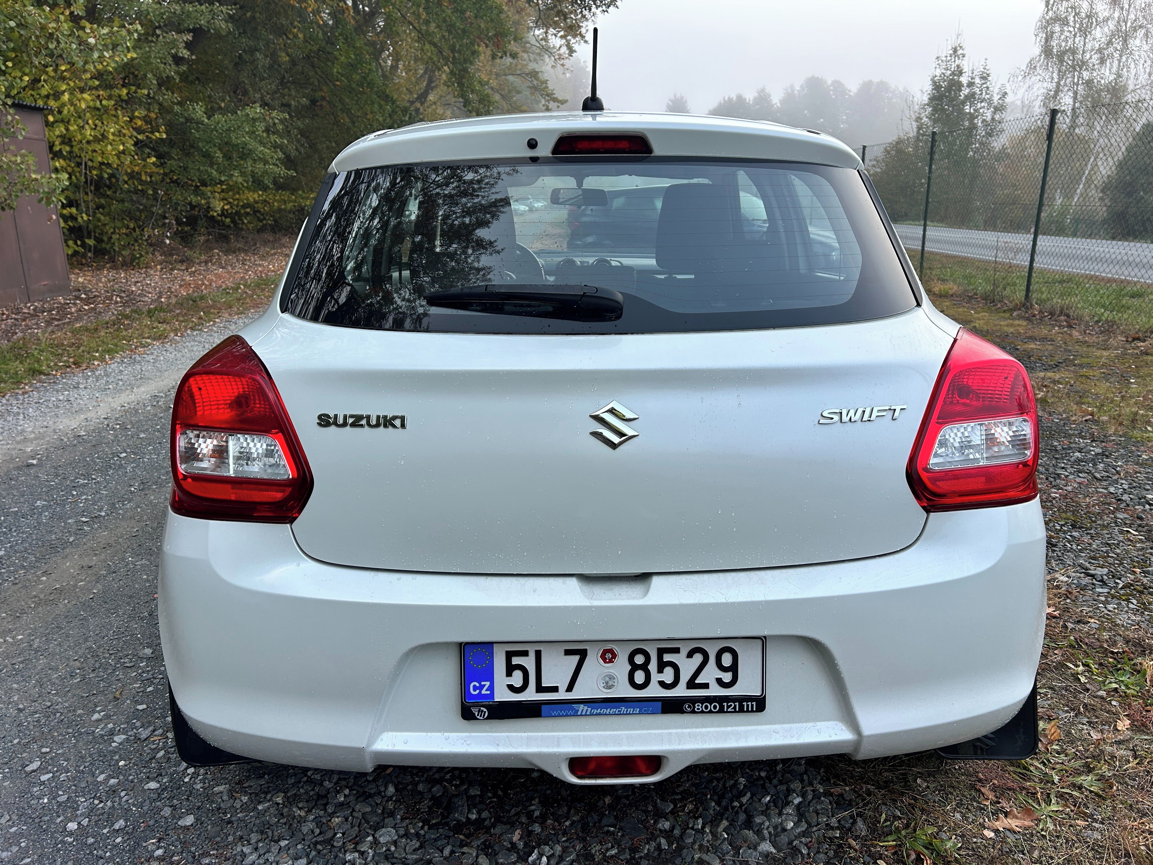 Suzuki Swift - fotka 6