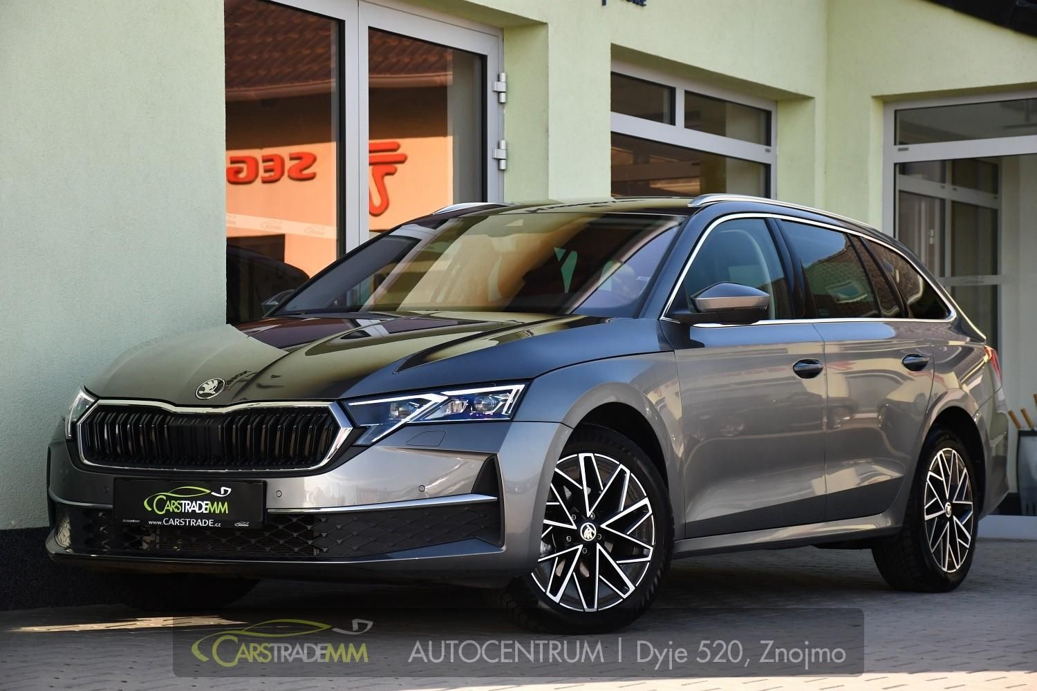 Škoda Octavia, 2.0TDi Top Selection DSG ACC
