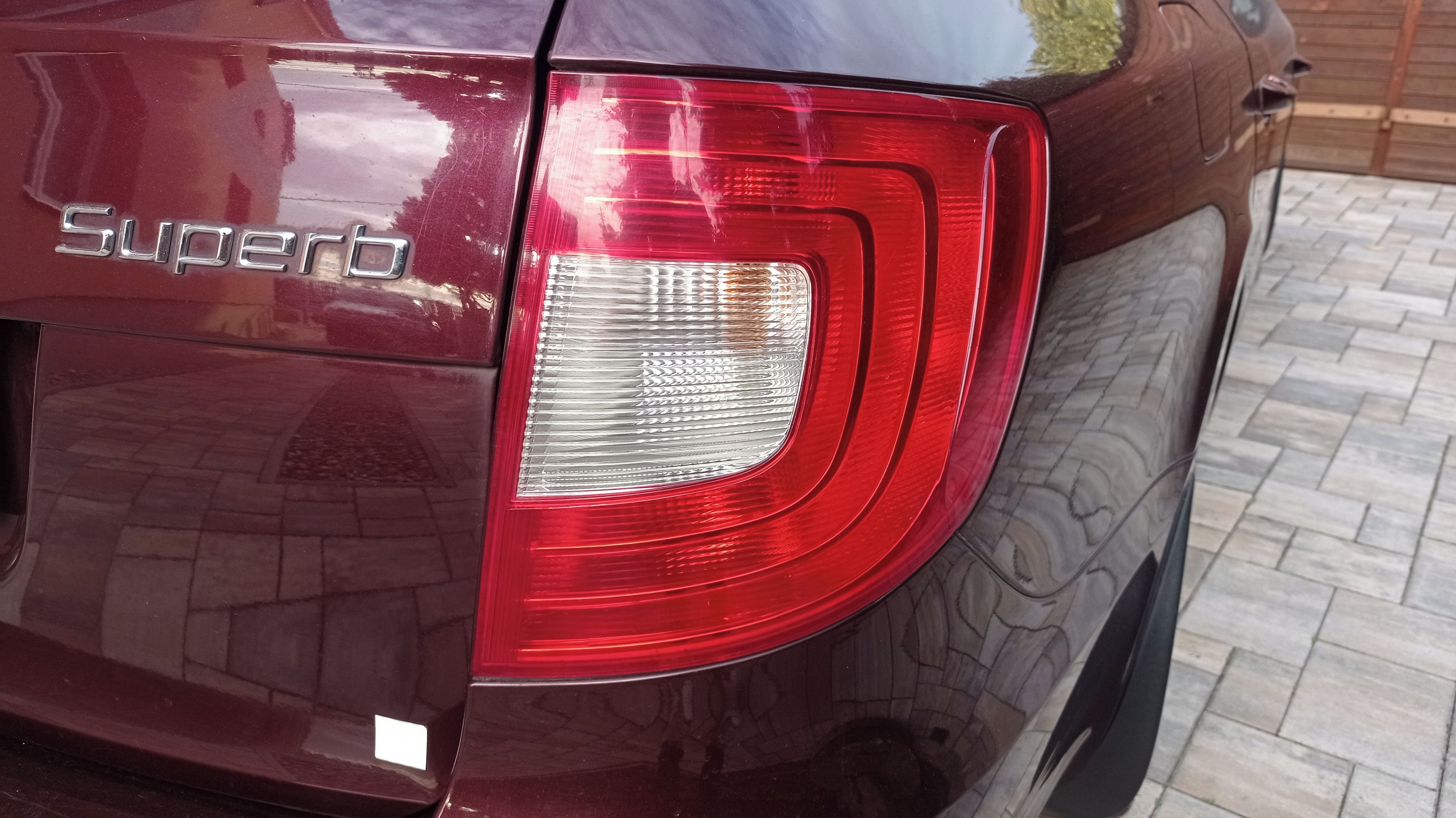 Škoda Superb, Škoda Superb 1.8 TSI ELEGANCE - fotka 3
