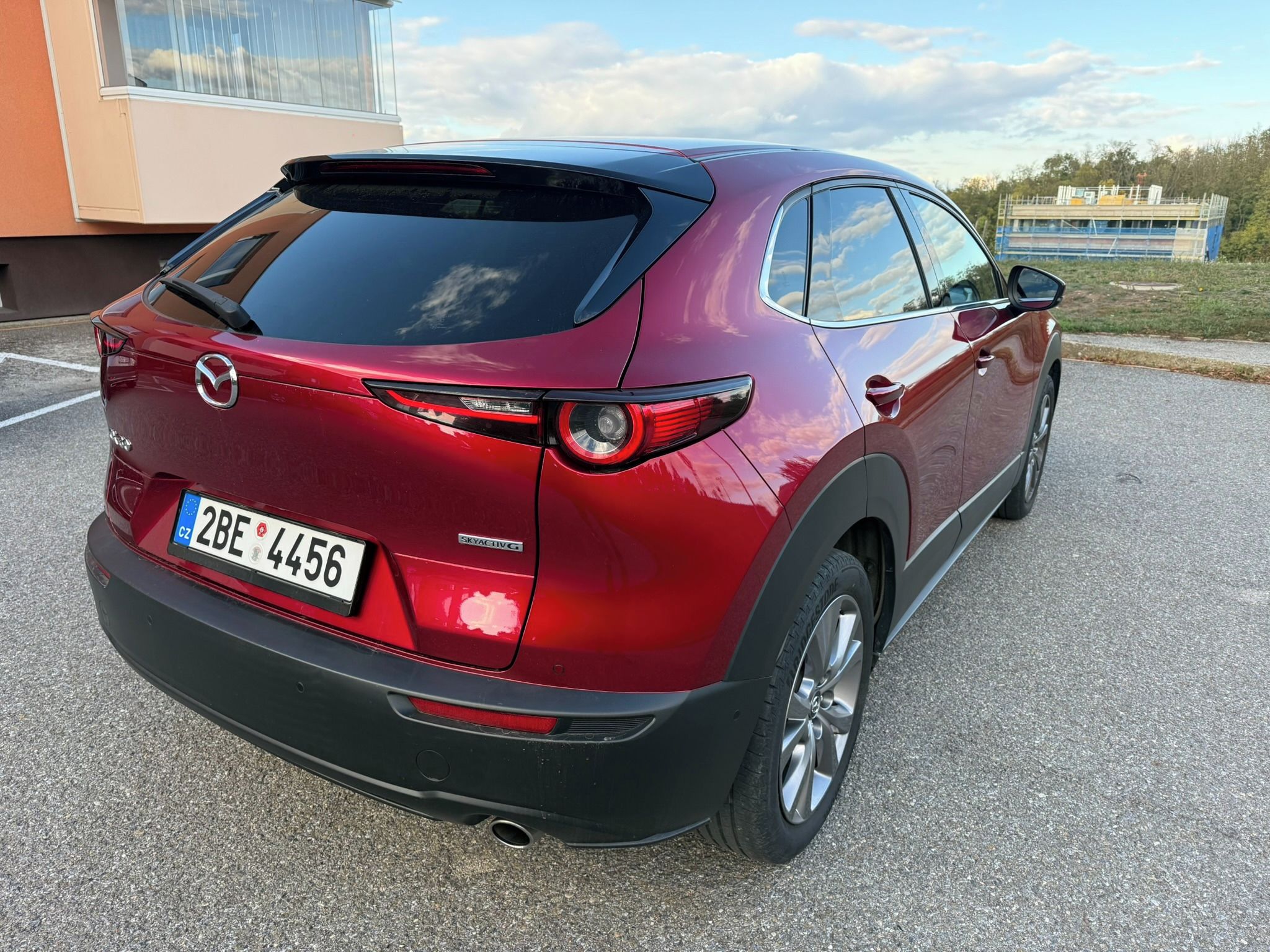 Mazda CX-30, KŮŽE,BOSE,360°,head-up - fotka 5