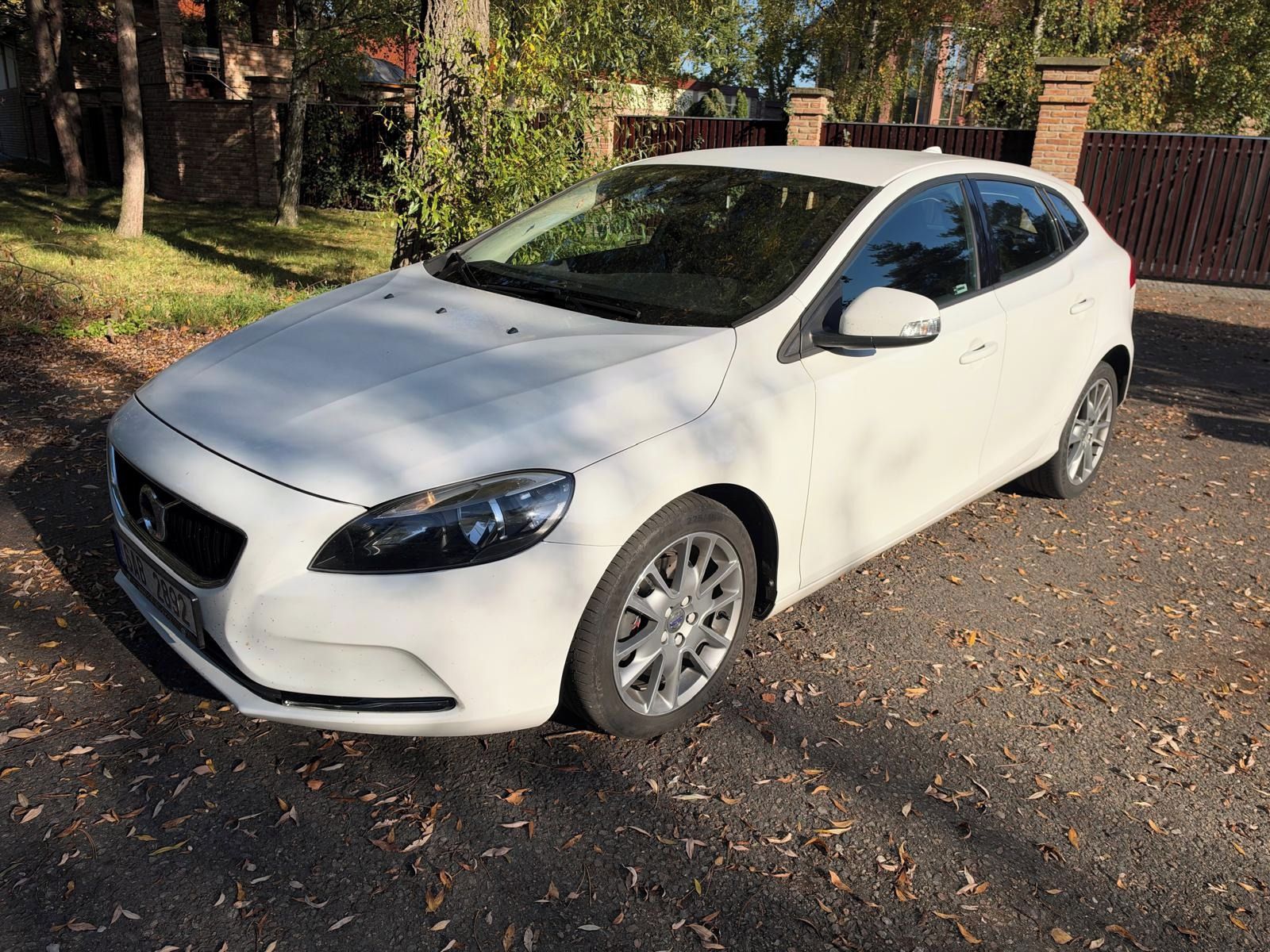 Volvo V40, Kinetic,T2, TOP stav - fotka 3